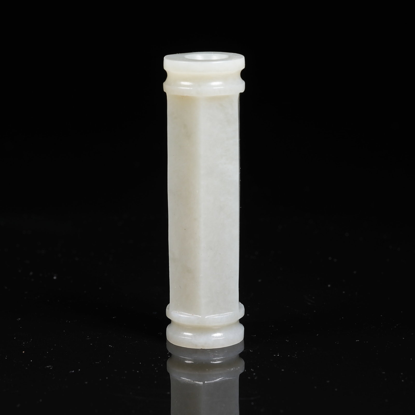 A HEXAGONAL NEPHRITE TUBE BEAD - 4