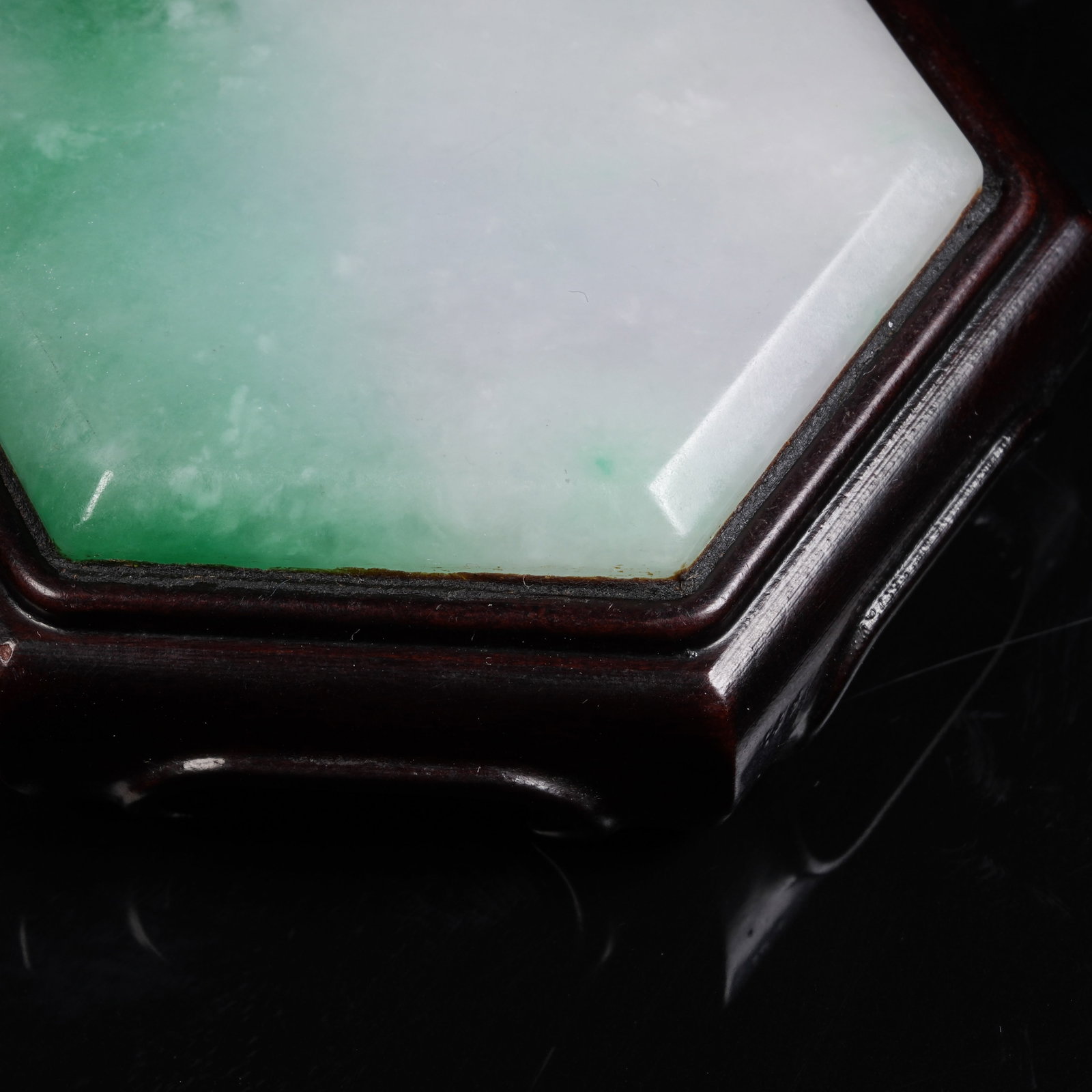 A JADEITE HEXAGONAL ORNAMENT - 6