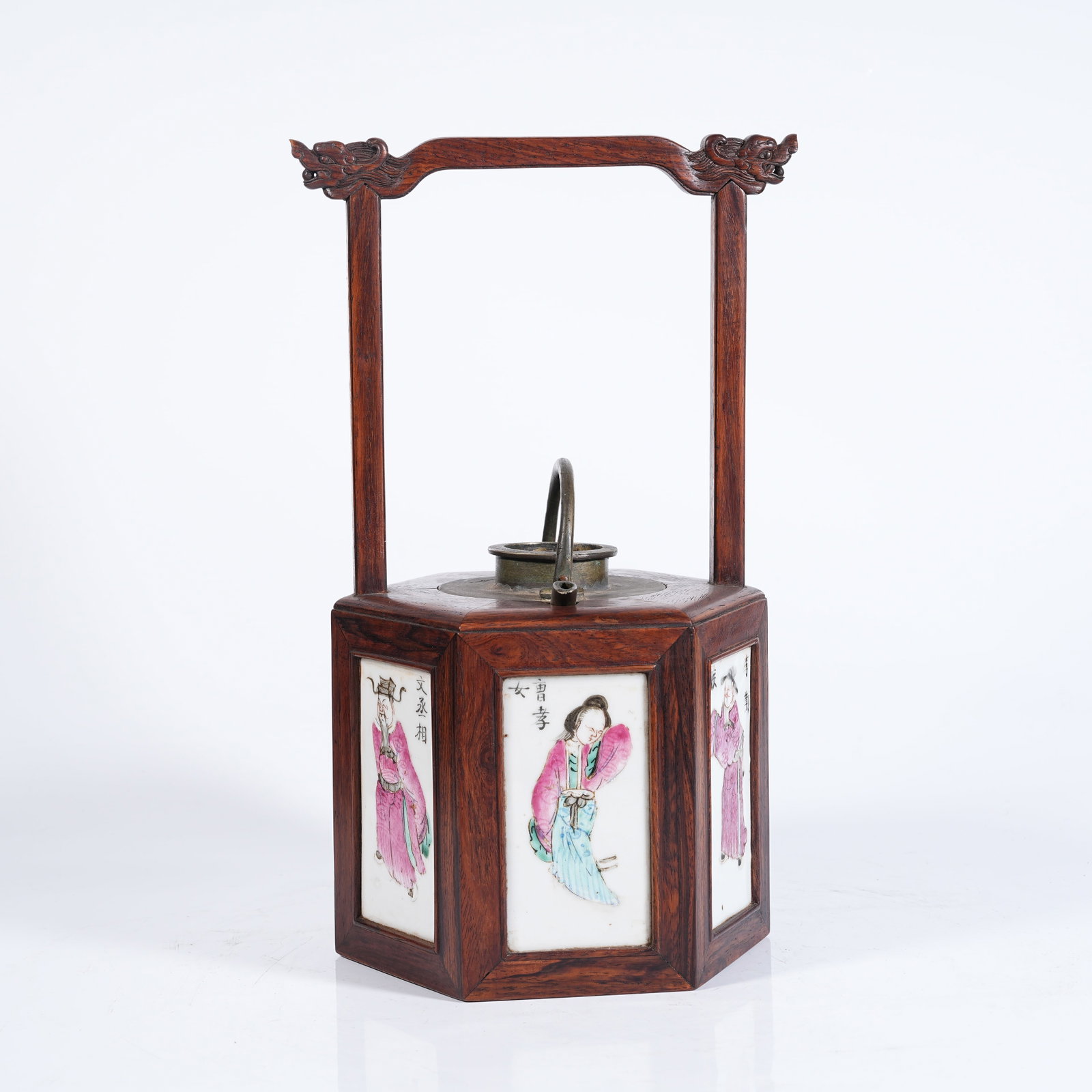 A HUANGHUALI WOOD HANDLED WINE WARMER INLAID FAMILLE ROSE FIGURE PORCELAIN PANEL: Huanghuali Wood Handled Wine Warmer Inlaid Famille Rose Figure Porcelain Panel