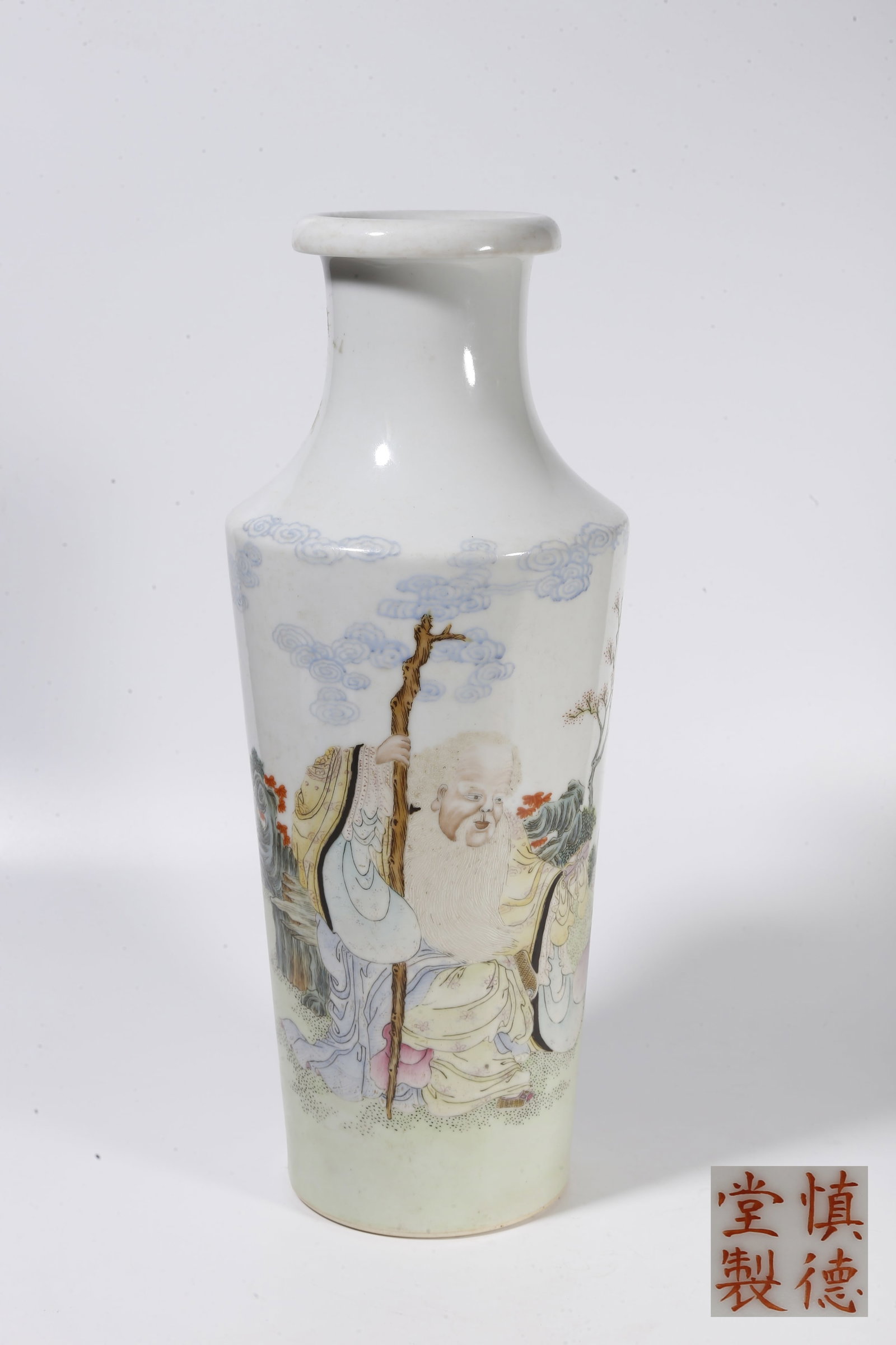 A FAMILLE ROSE FIGURE STORY PATTERN CLUB-SHAPED VASE: Famille Rose Figure Story Pattern Club-shaped Vase