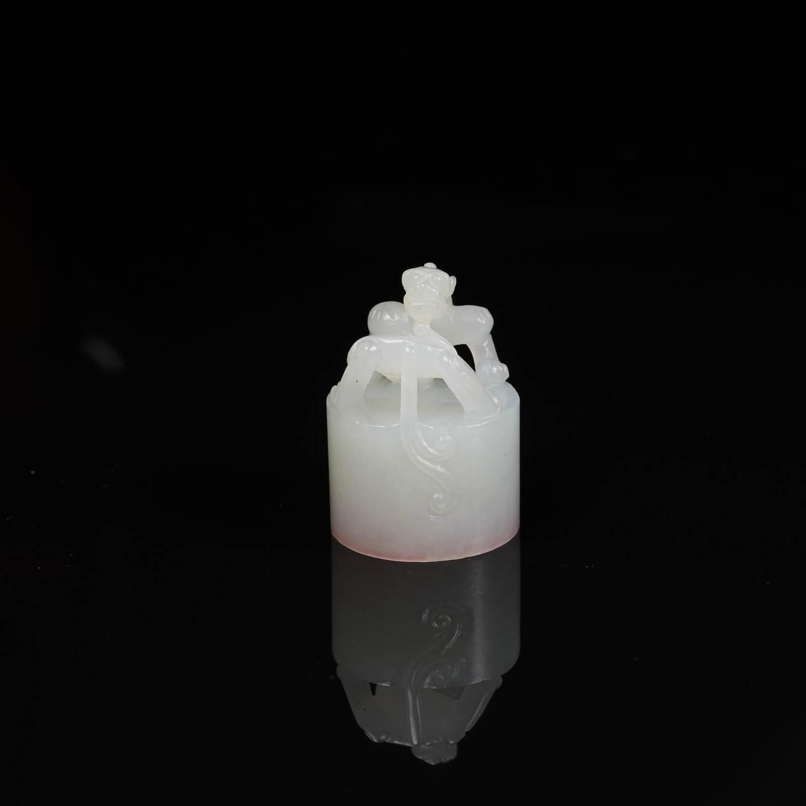 A WHITE NEPHRITE SEAL WITH CHI DRAGON MOTIF: White Nephrite Seal with Chi Dragon Motif