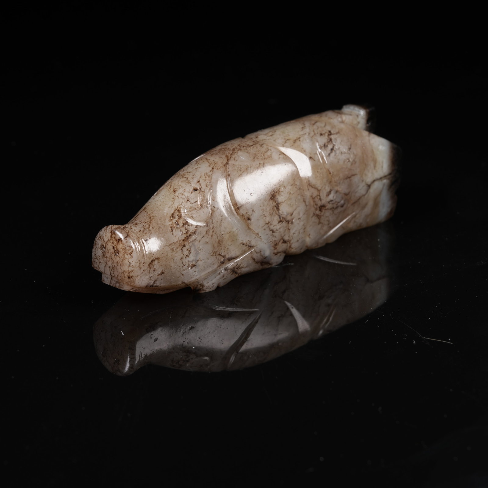 A ARCHAIC JADE HAND RESTING PIECE: Archaic Jade Hand Resting Piece