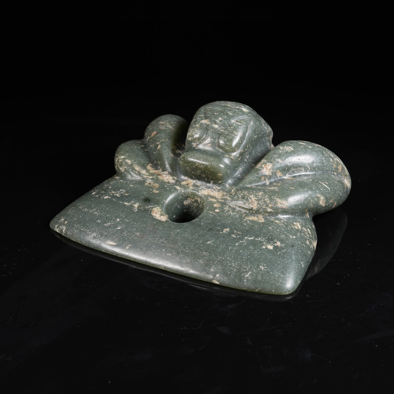 A SINGLE-HOLE KNIFE IN OWL SHAPE OF ARCHAIC JADE: Single-Hole Knife in Owl Shape of Archaic Jade