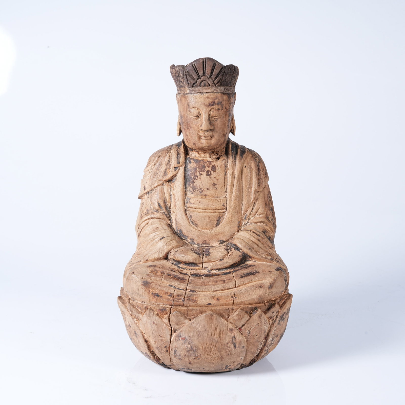 A WOOD-CORE GUANYIN STATUE: Wood-core Guanyin Statue