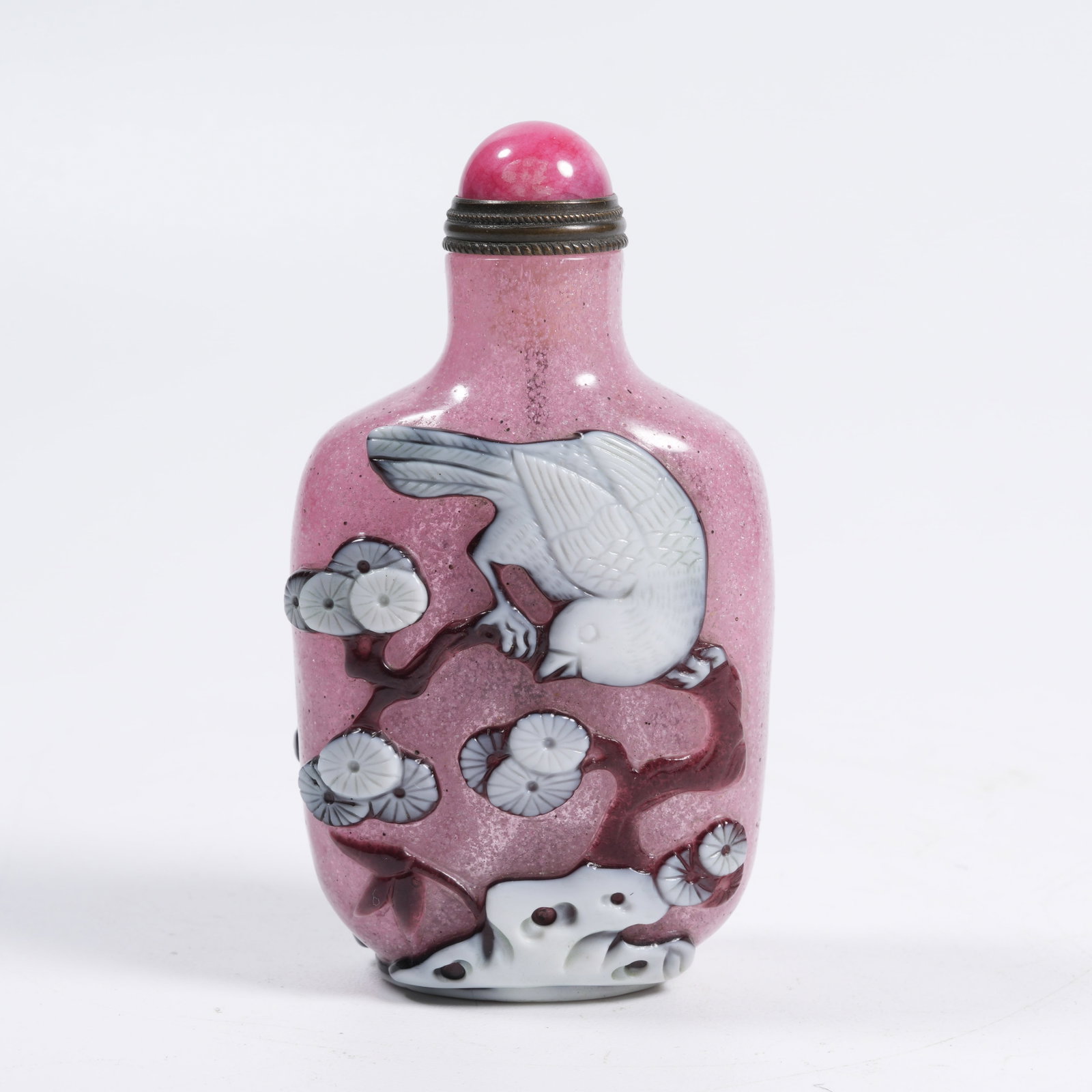 A GLASS SNUFF BOTTLE WITH FLOWER AND BIRD PATTERN (1 of 9)