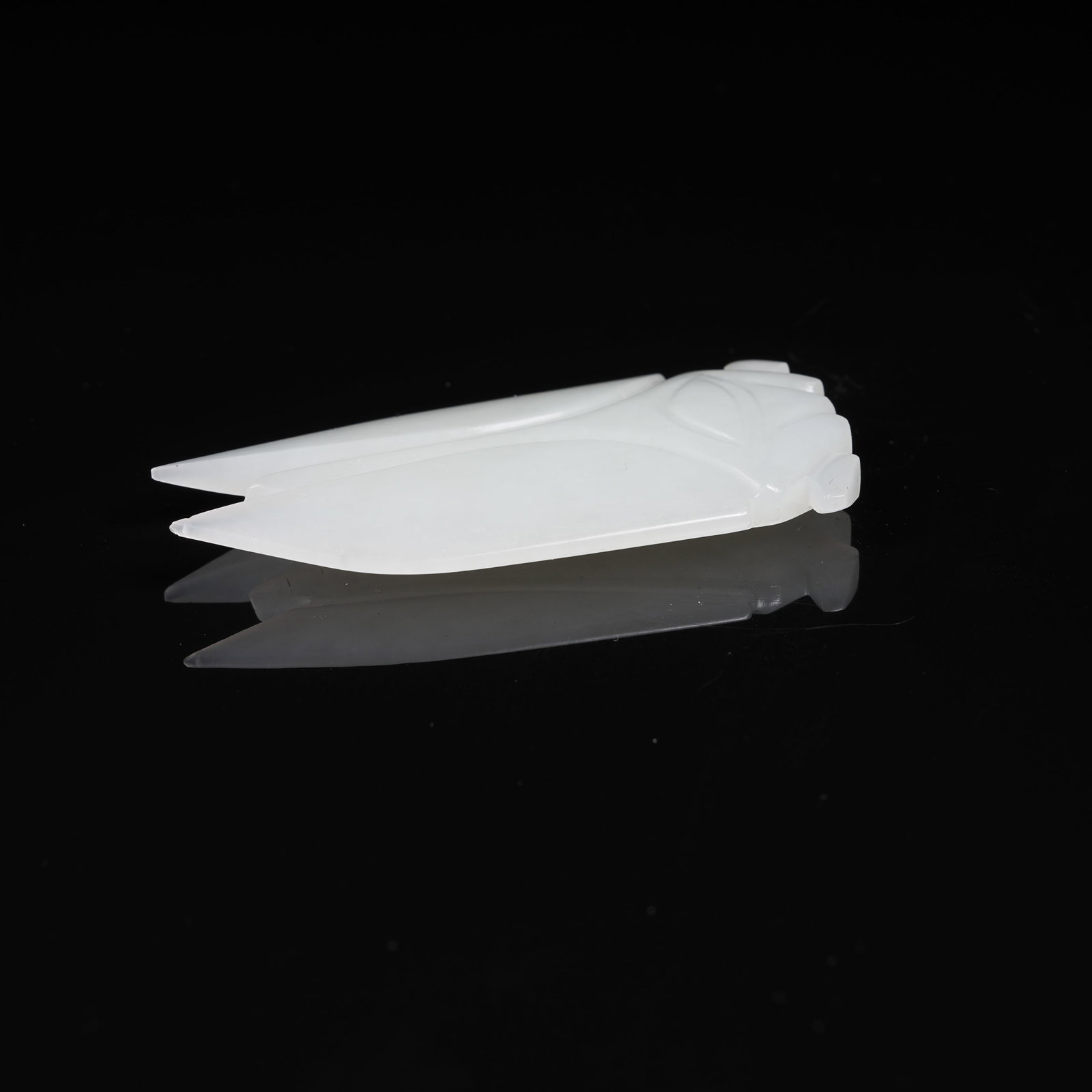 A NEPHRITE CICADA - 3