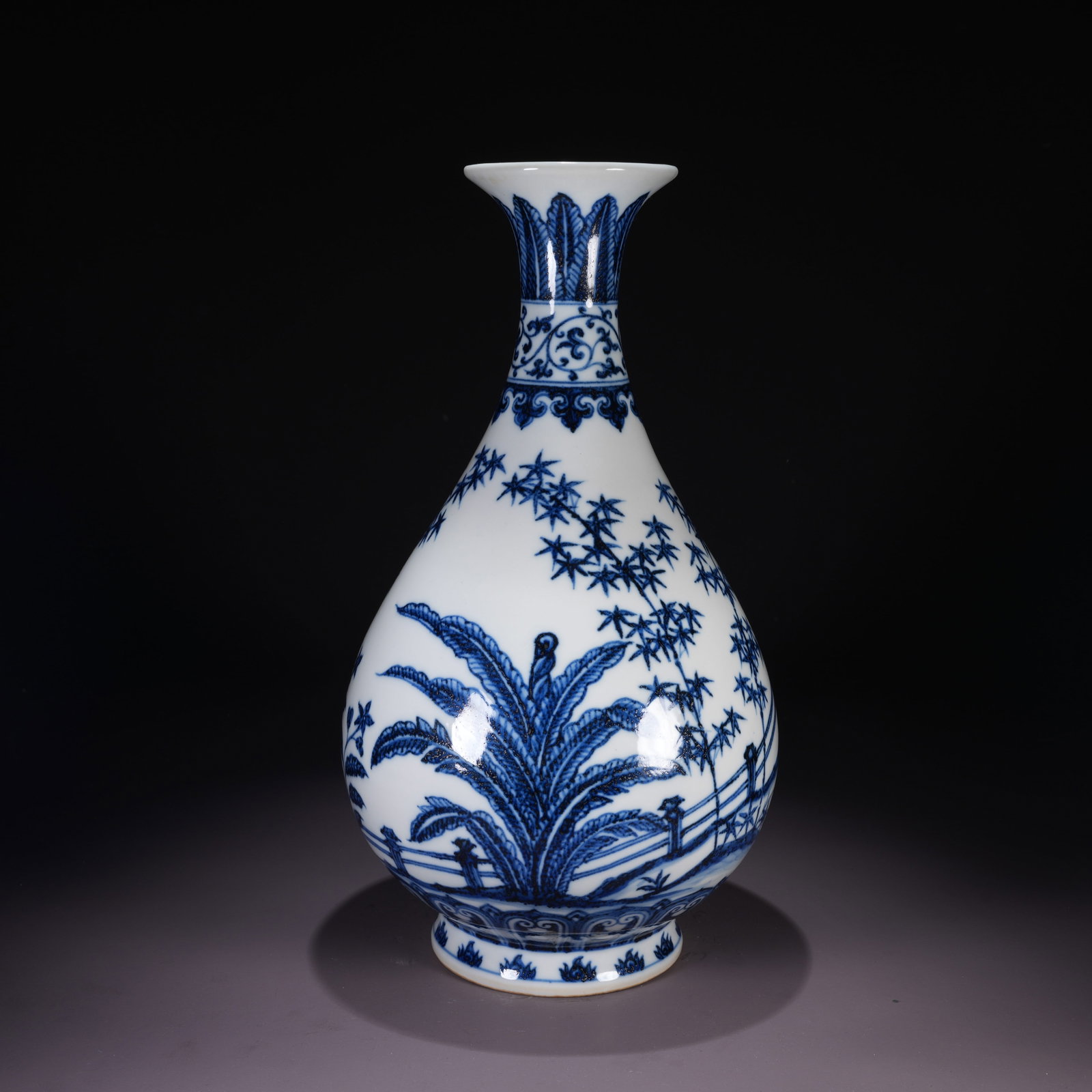A BLUE-AND-WHITE YUHUCHUN VASE WITH FLORAL MOTIF: Blue-and-White Yuhuchun Vase with Floral Motif