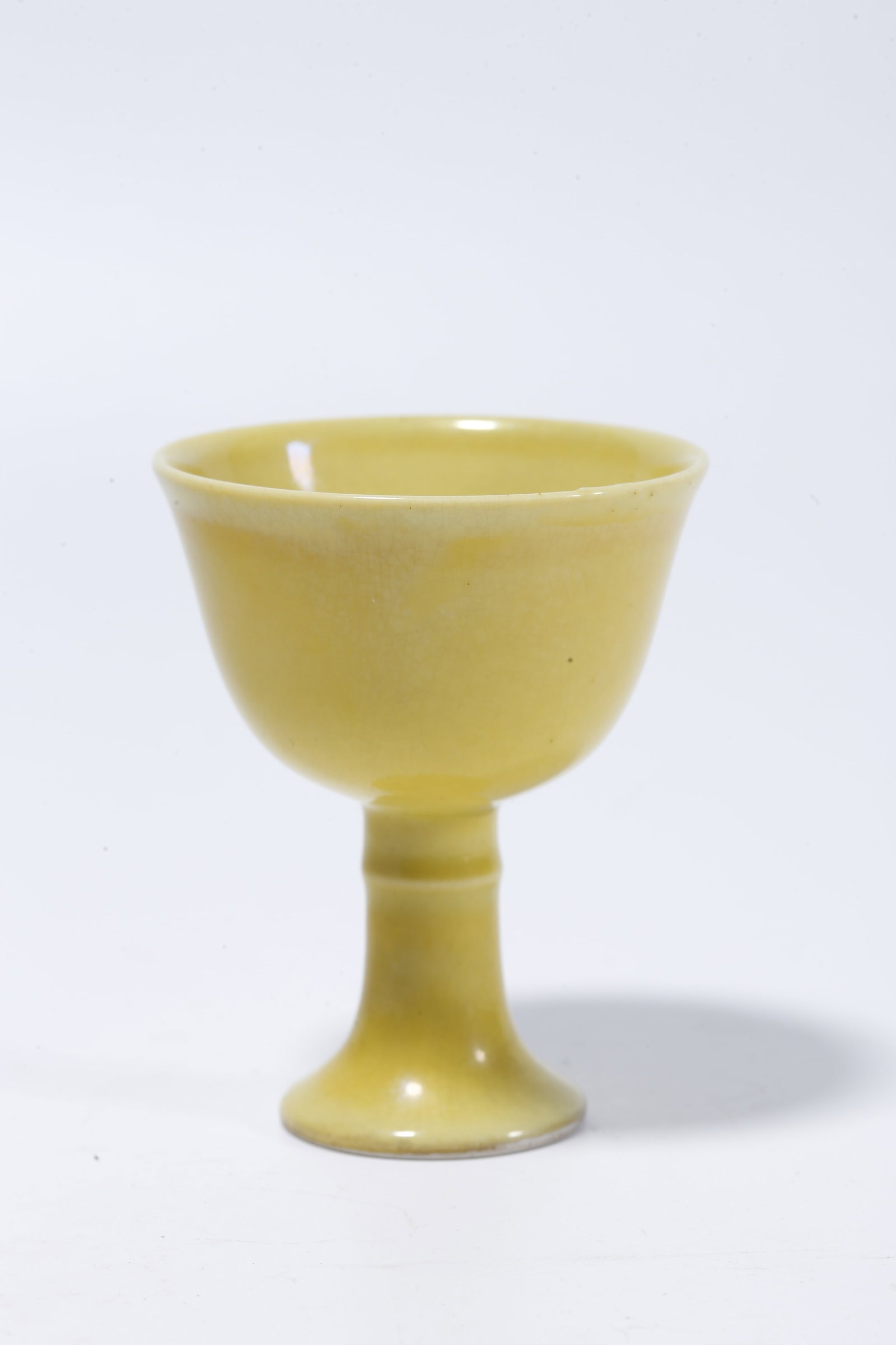 A YELLOW-GLAZED STEM CUP - 5
