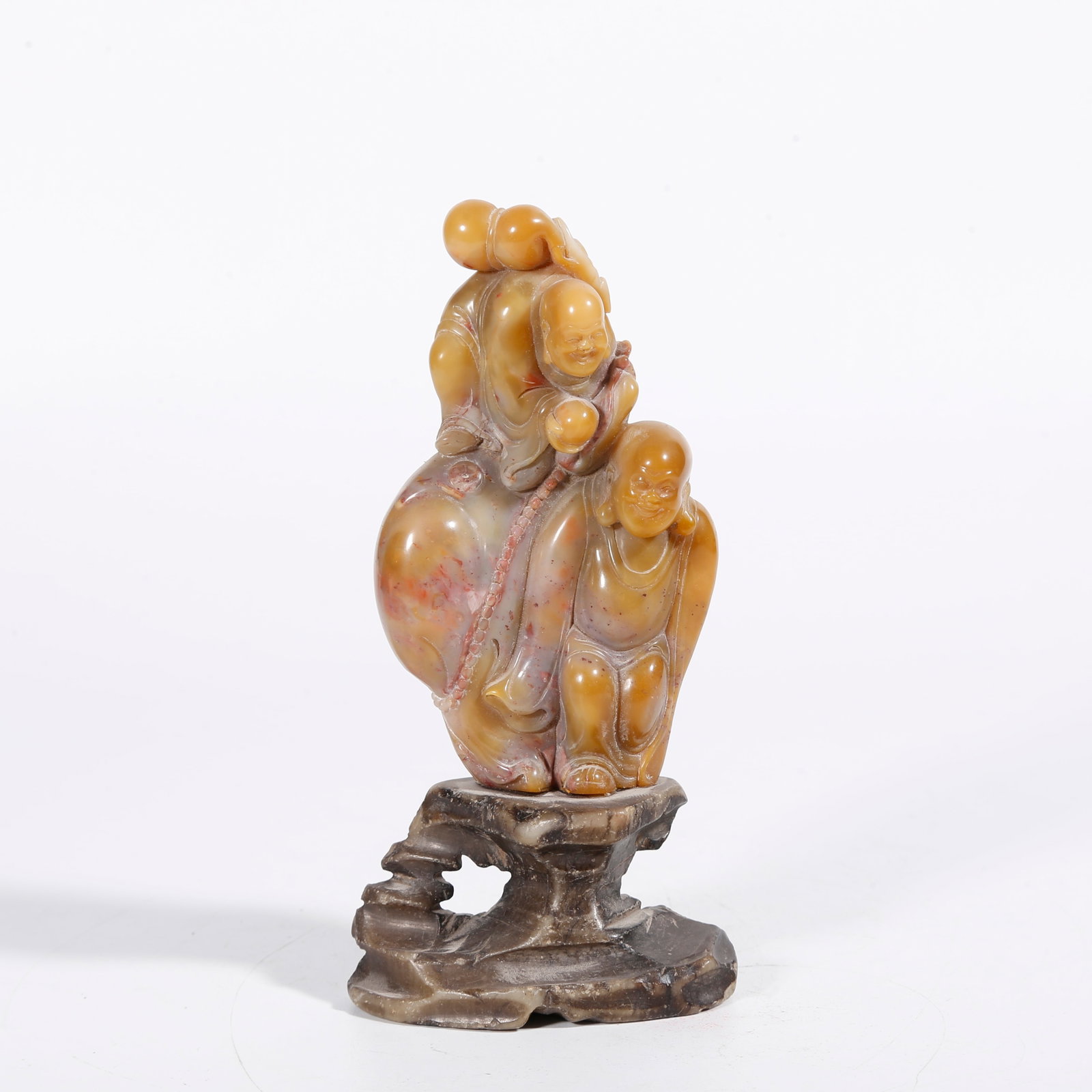 A SHOUSHAN STONE CARVED BUDDHA STATUE: Shoushan Stone Carved Buddha Statue