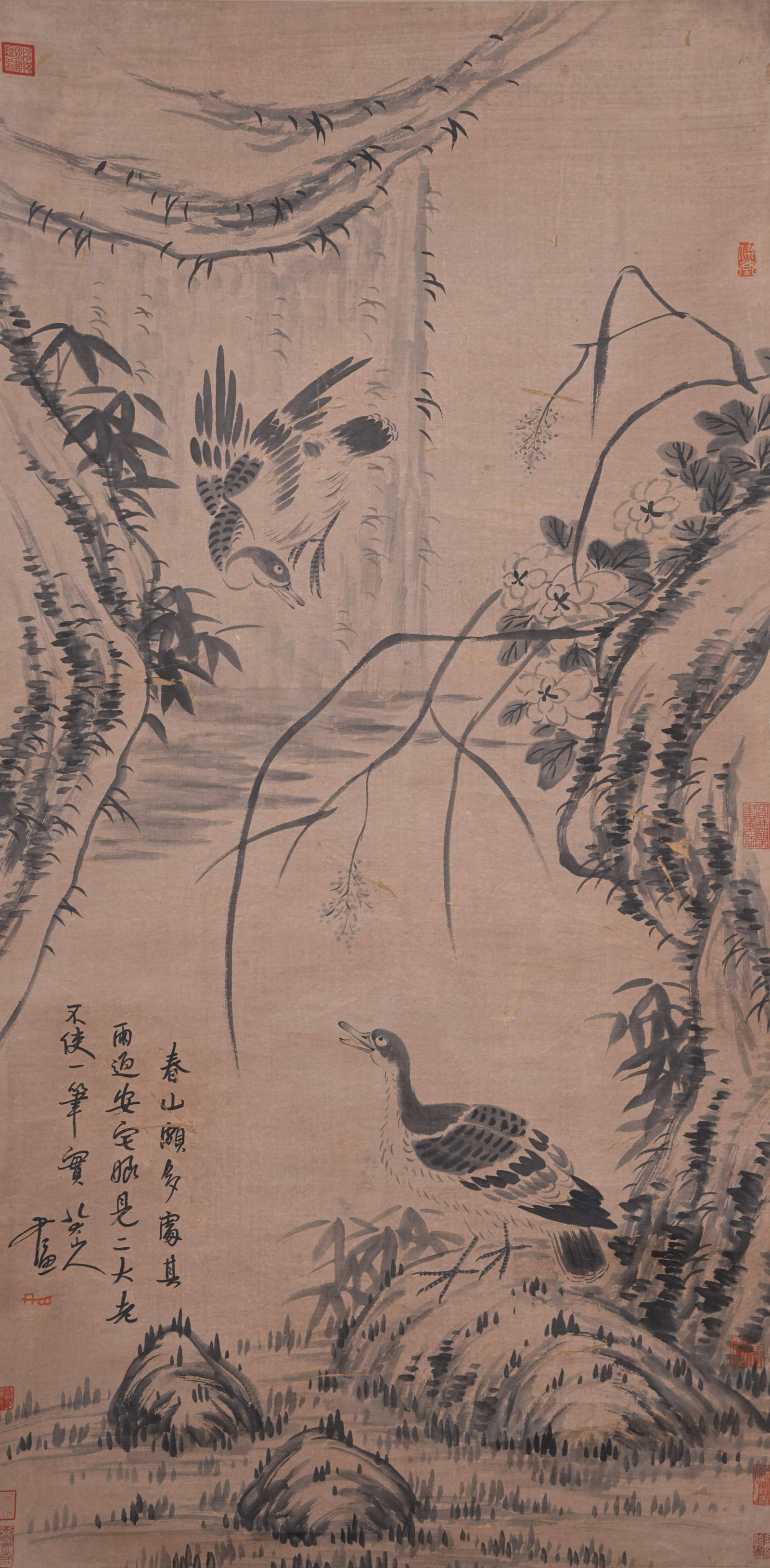 A FLOWER AND BIRD PAINTING ON PAPER BY BADA SHANREN.八大山人: Flower and Bird Painting on Paper by Bada Shanren.八大山人