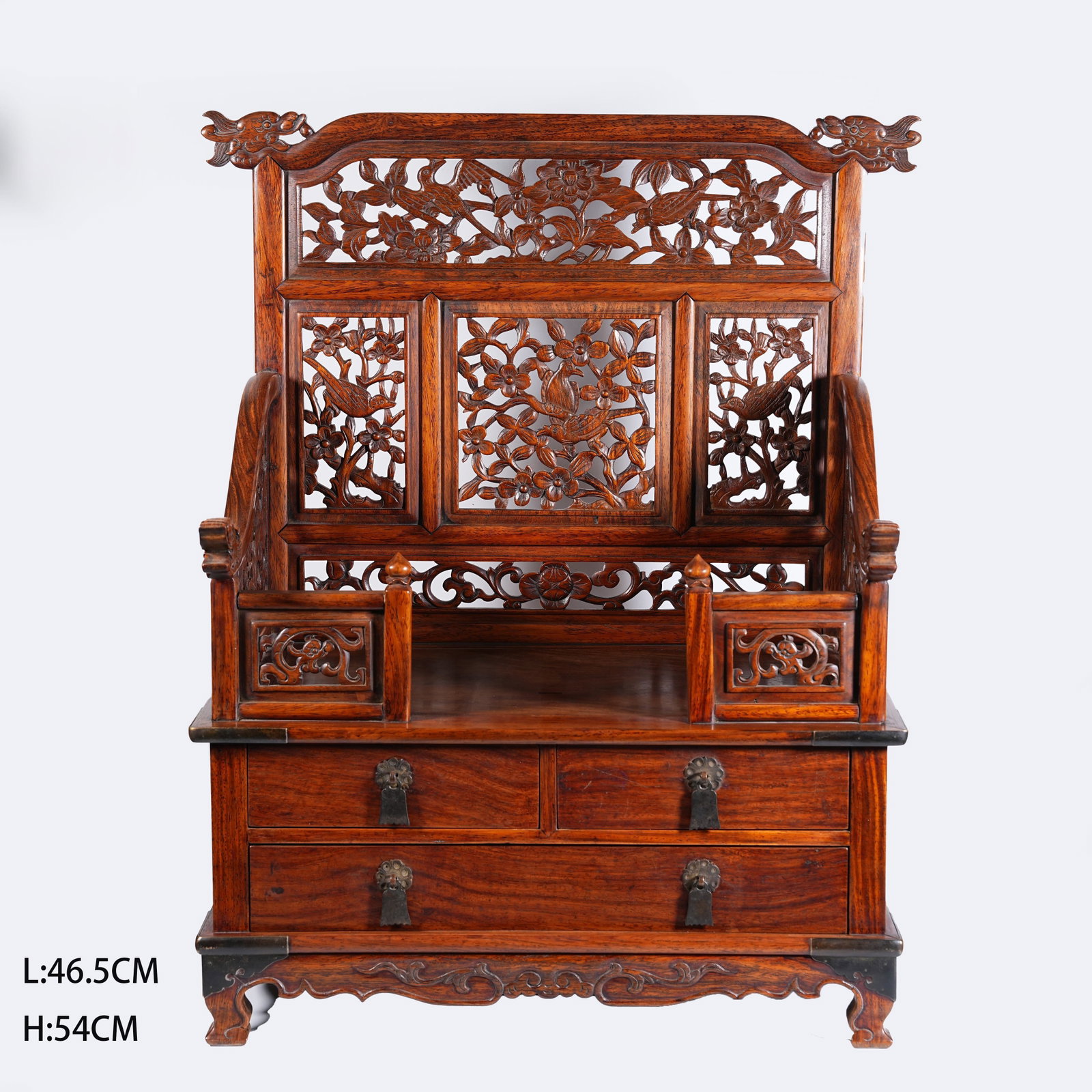 A HUANGHUALI WOOD DRESSING TABLE WITH INTERLOCKING FLORAL PATTERN (1 of 11)