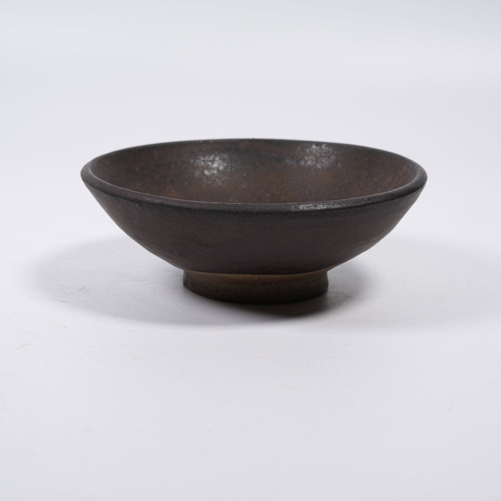 A JIZHOUYAO CUP WITH APPLIED FROG PATTERNS - 3