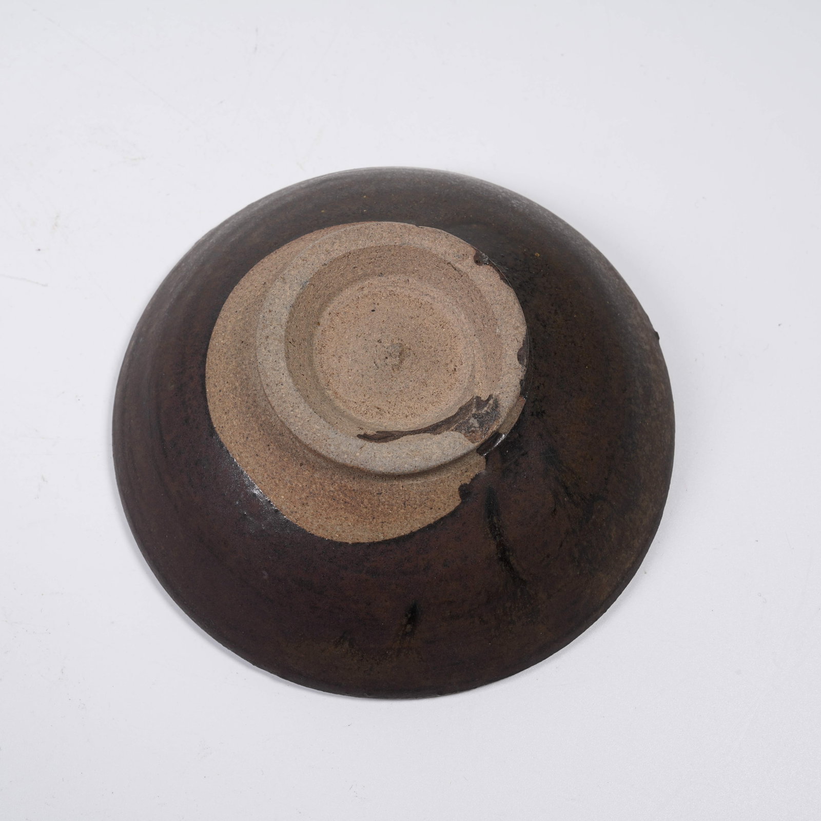 A JIZHOUYAO CUP WITH APPLIED FROG PATTERNS - 9