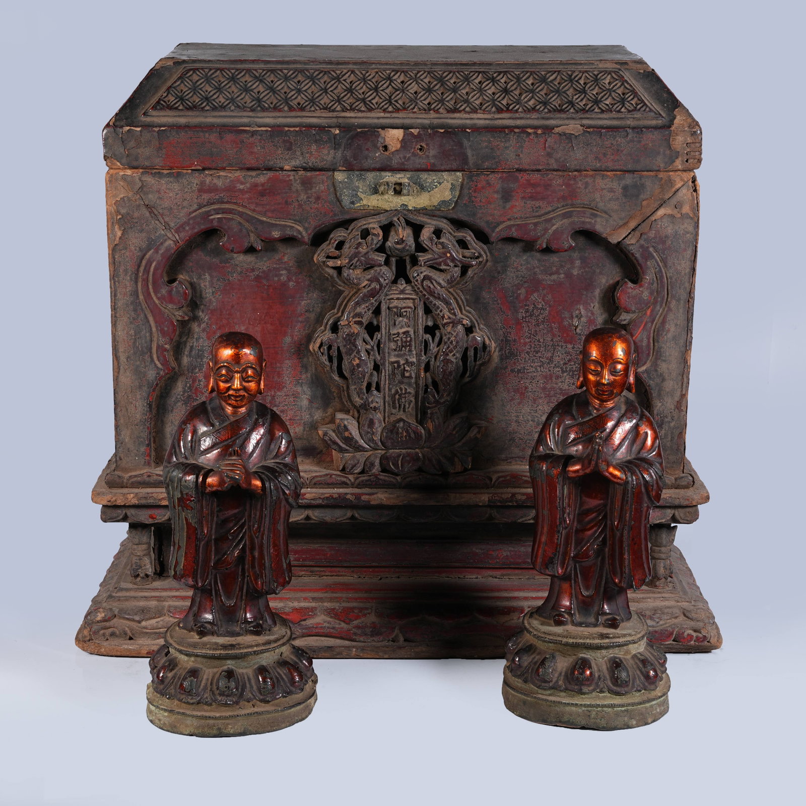 A SET OF BRONZE ARHAT STATUES WITH LACQUER BOX: Set of Bronze Arhat Statues with Lacquer Box