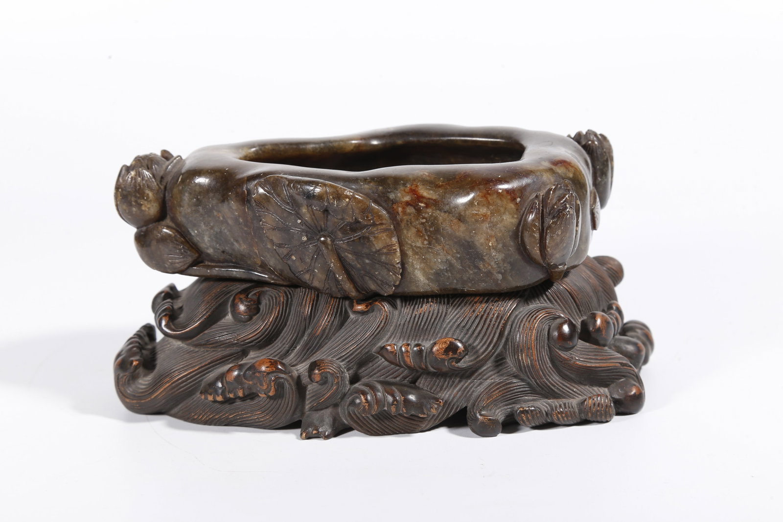 A STONE WASHER WITH LOTUS PATTERN - 5