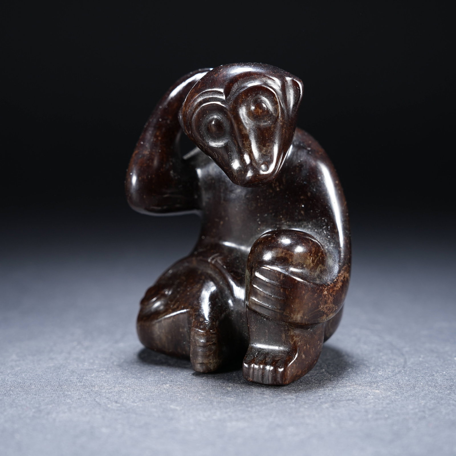 A ARCHAIC JADE DIVINE MONKEY ORNAMENT: Archaic jade divine monkey ornament