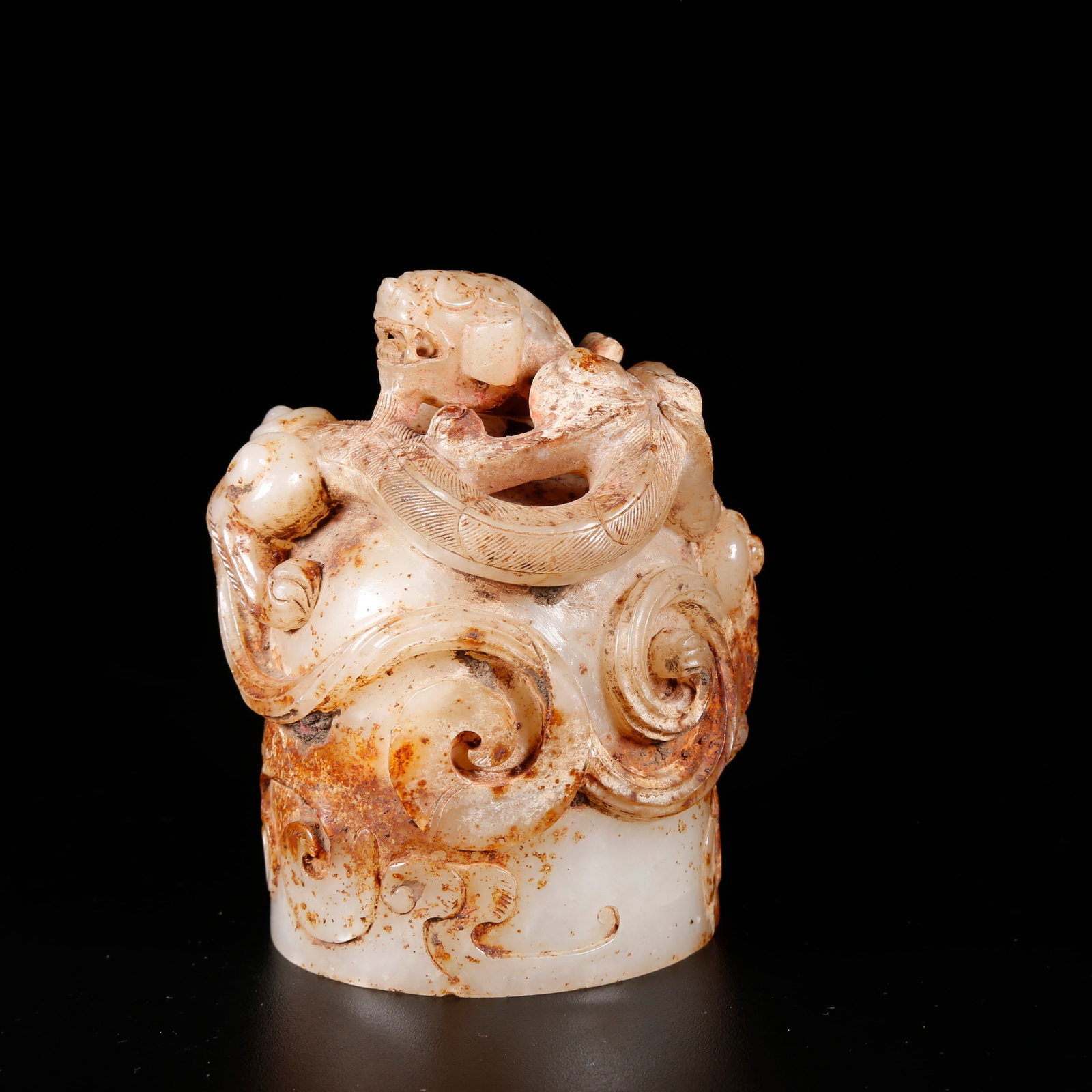 A ANCIENT JADE DRAGON PATTERN SEAL: Ancient Jade Dragon Pattern Seal