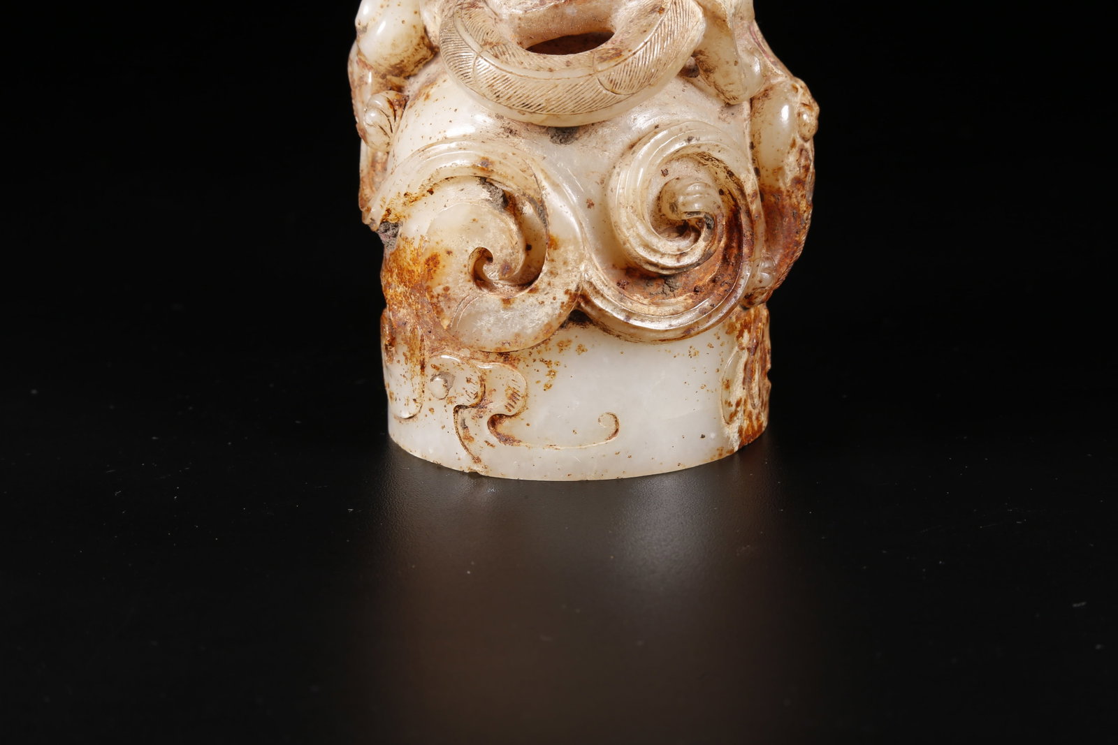A ANCIENT JADE DRAGON PATTERN SEAL - 9