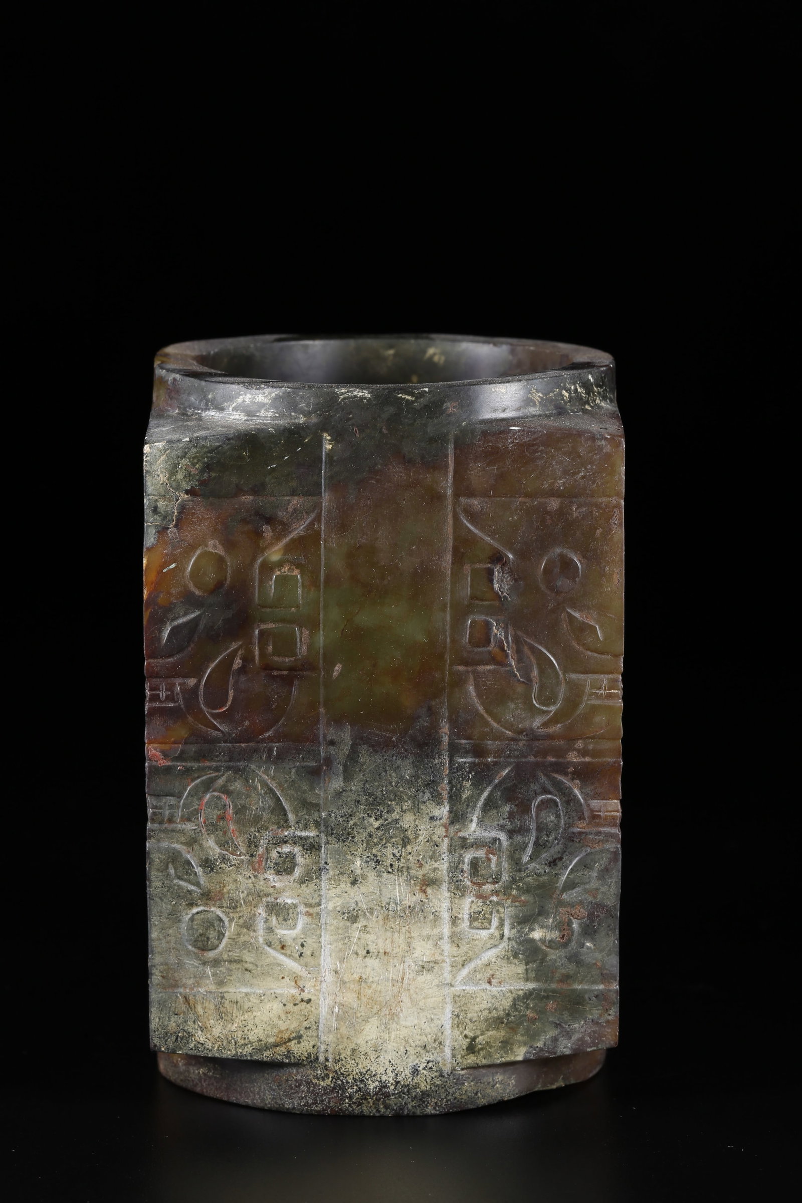 A HETIAN JADE BEAST PATTERN SEAL - 2
