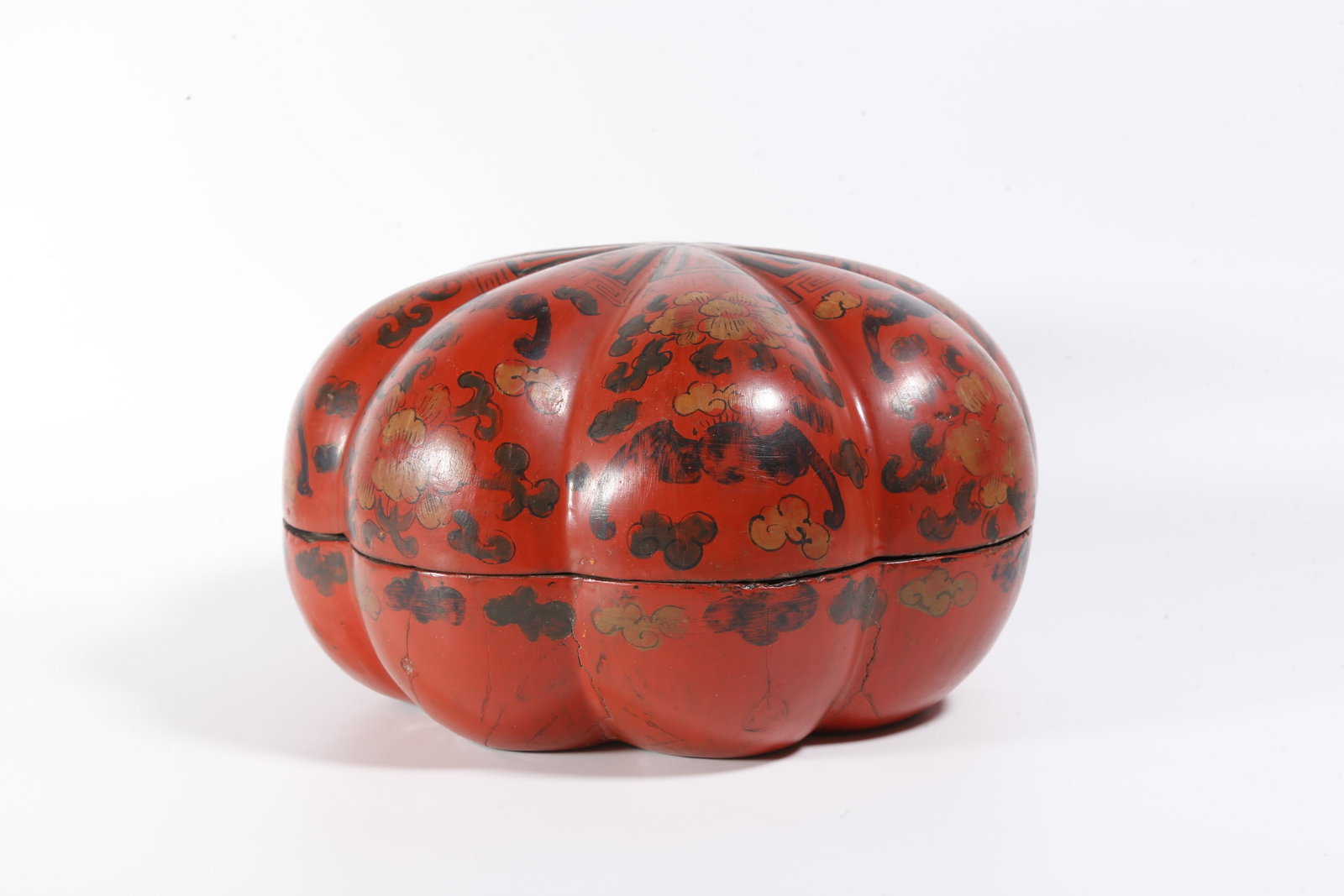 A CARVED LACQUER BOX WITH FORTUNE PATTERN - 3