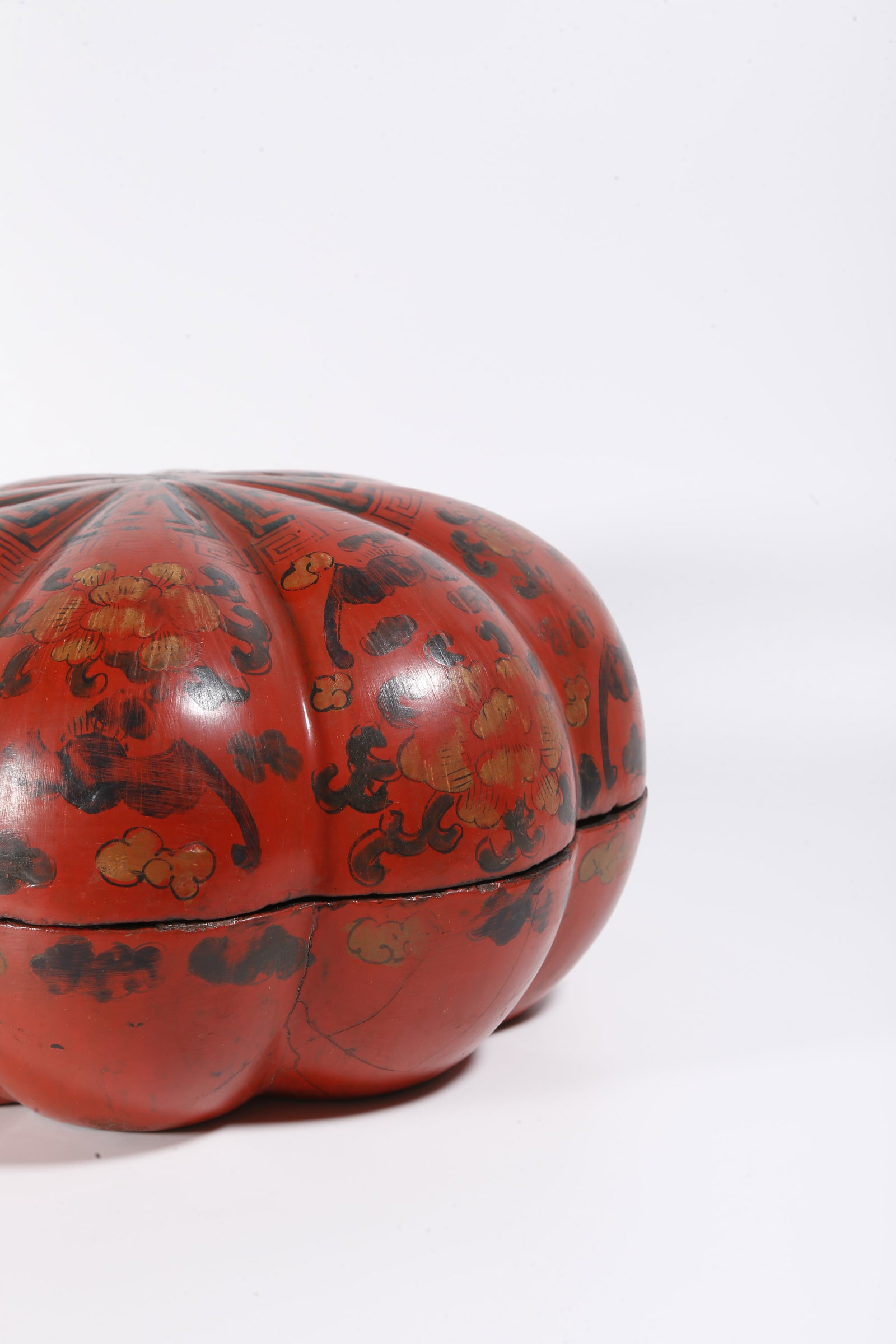 A CARVED LACQUER BOX WITH FORTUNE PATTERN - 5