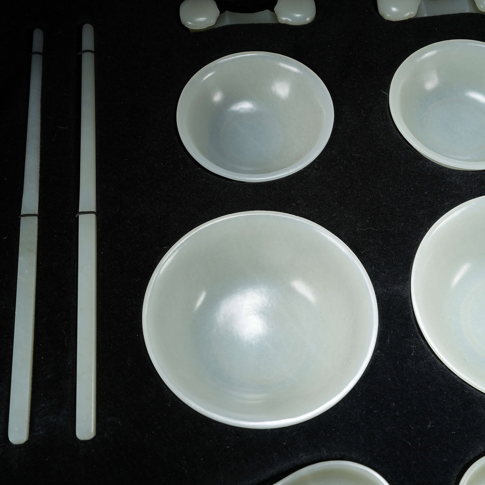 A HETIAN JADE TABLEWARE SET - 8