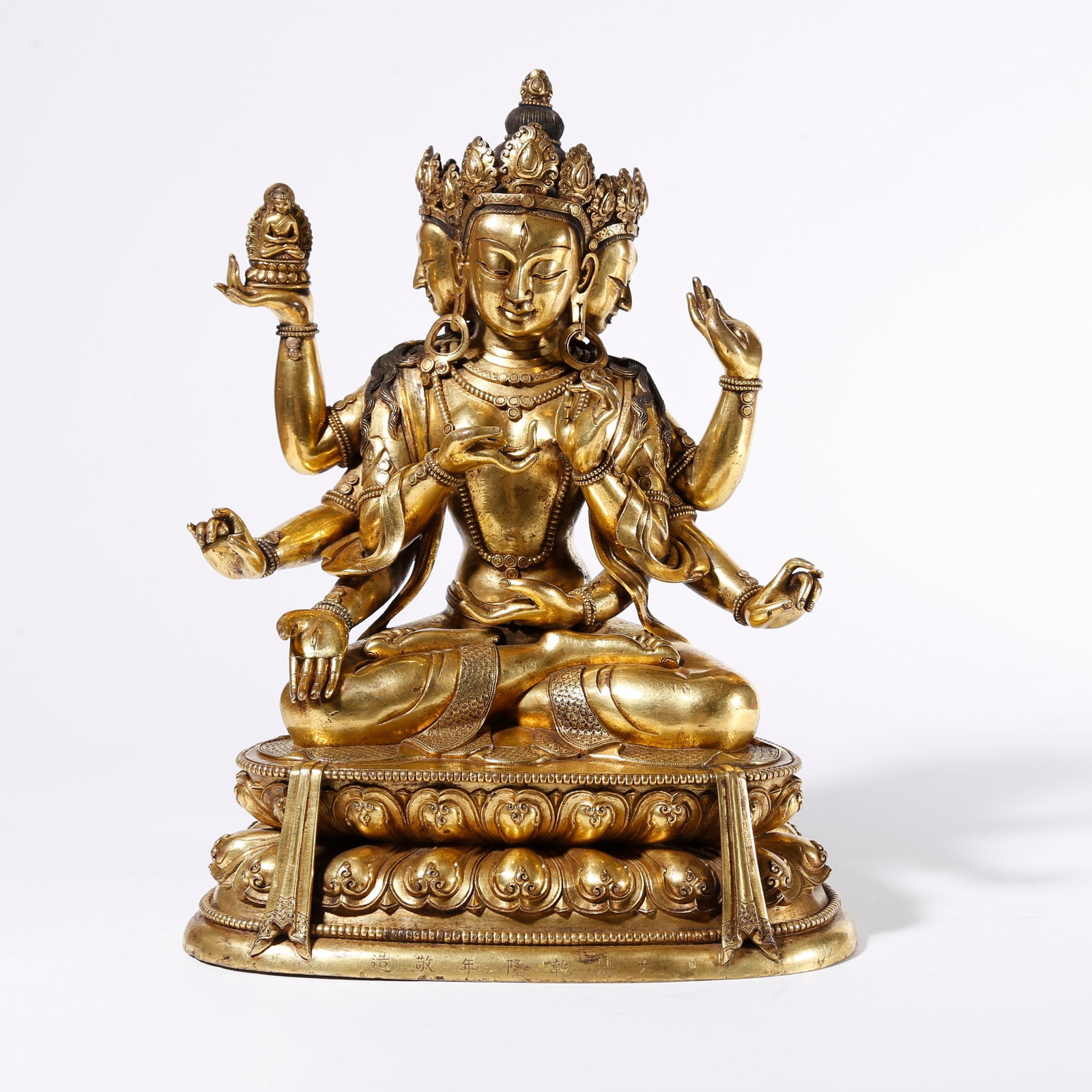 A GILT BRONZE STATUE OF CUNDI: Gilt Bronze Statue of Cundi