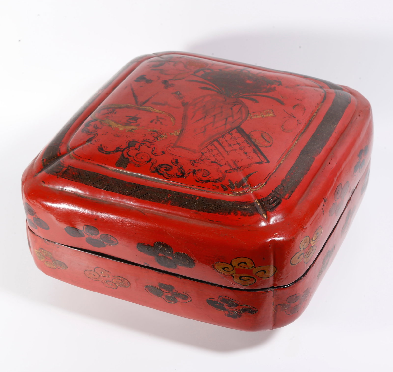 A CARVED LACQUER BOX WITH AUSPICIOUS DESIGN: Carved Lacquer Box with Auspicious Design