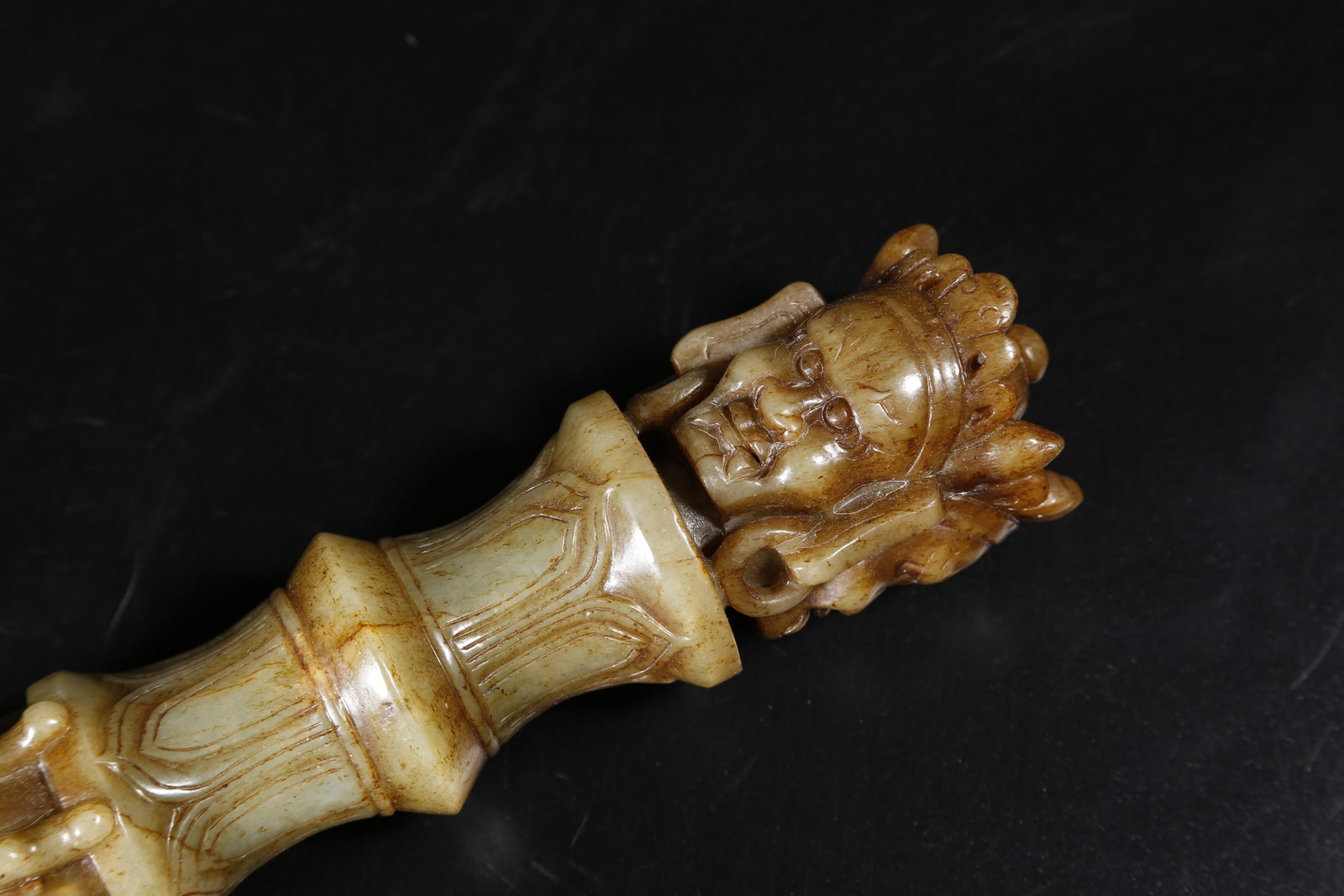 A HETIAN JADE RITUAL IMPLEMENT - 3
