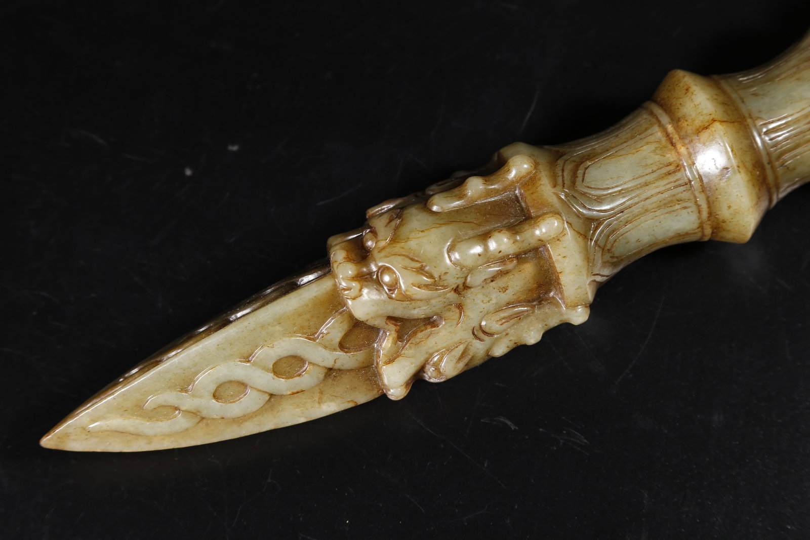A HETIAN JADE RITUAL IMPLEMENT - 4