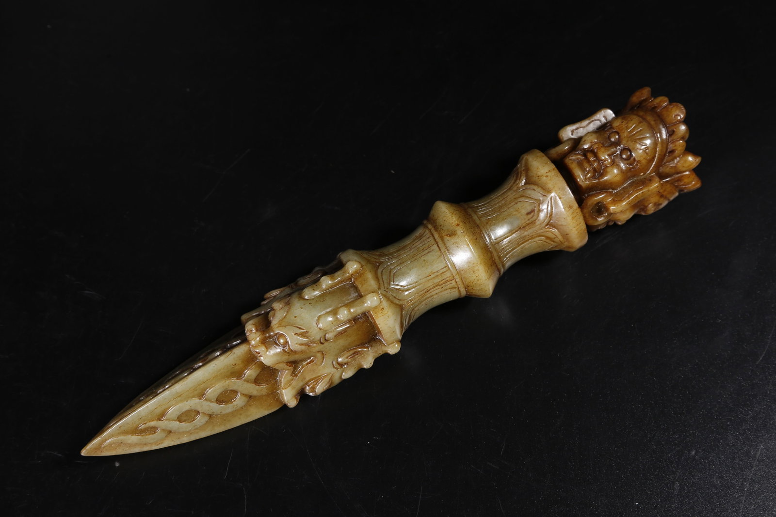 A HETIAN JADE RITUAL IMPLEMENT - 5