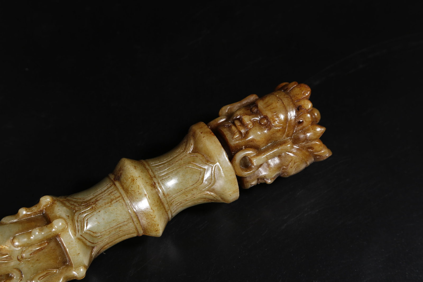 A HETIAN JADE RITUAL IMPLEMENT - 7