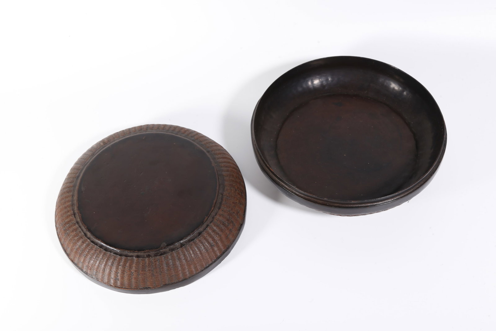 A RAW LACQUER BOX - 7