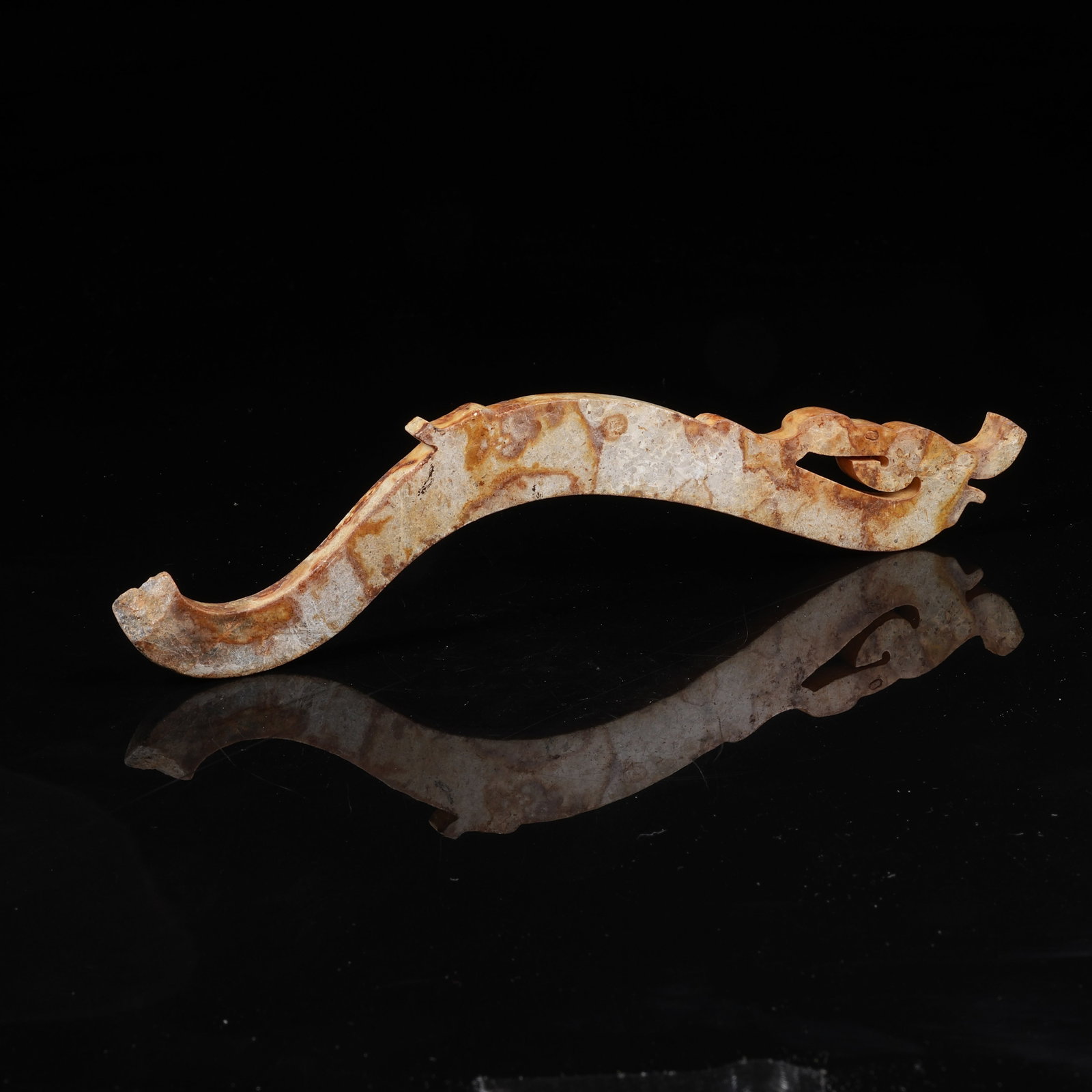 A ARCHAIC JADE S-DRAGON PENDANT: Archaic Jade S-Dragon Pendant