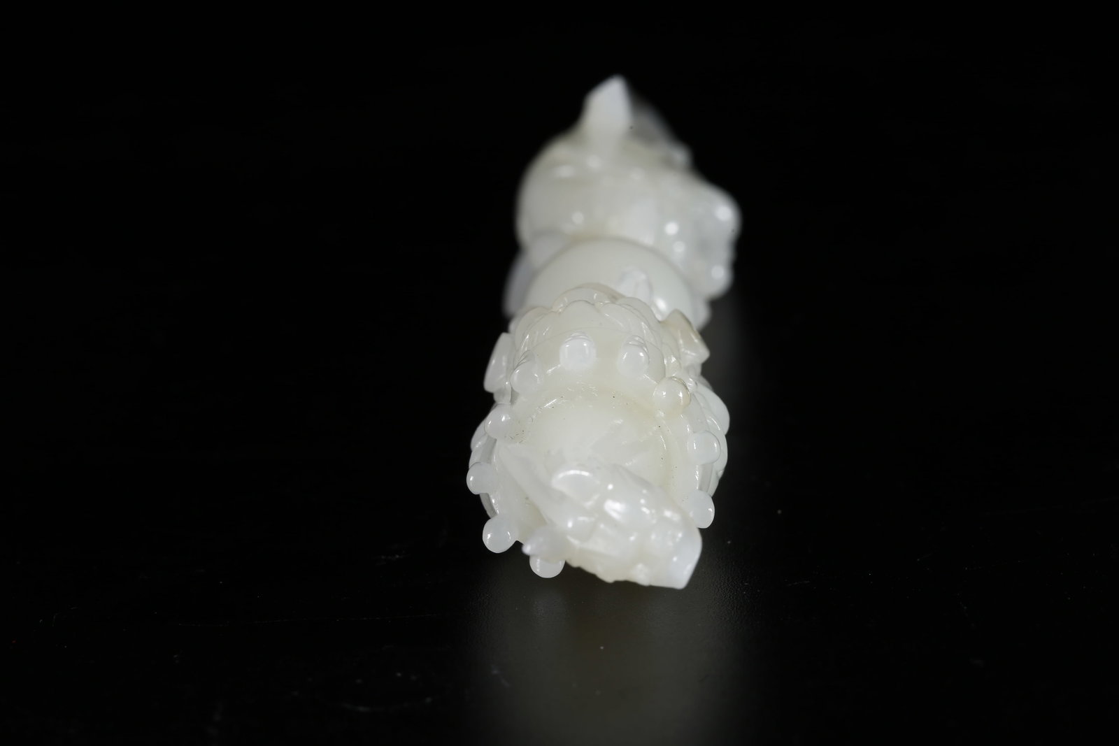 A HETIAN JADE RITUAL IMPLEMENT - 10