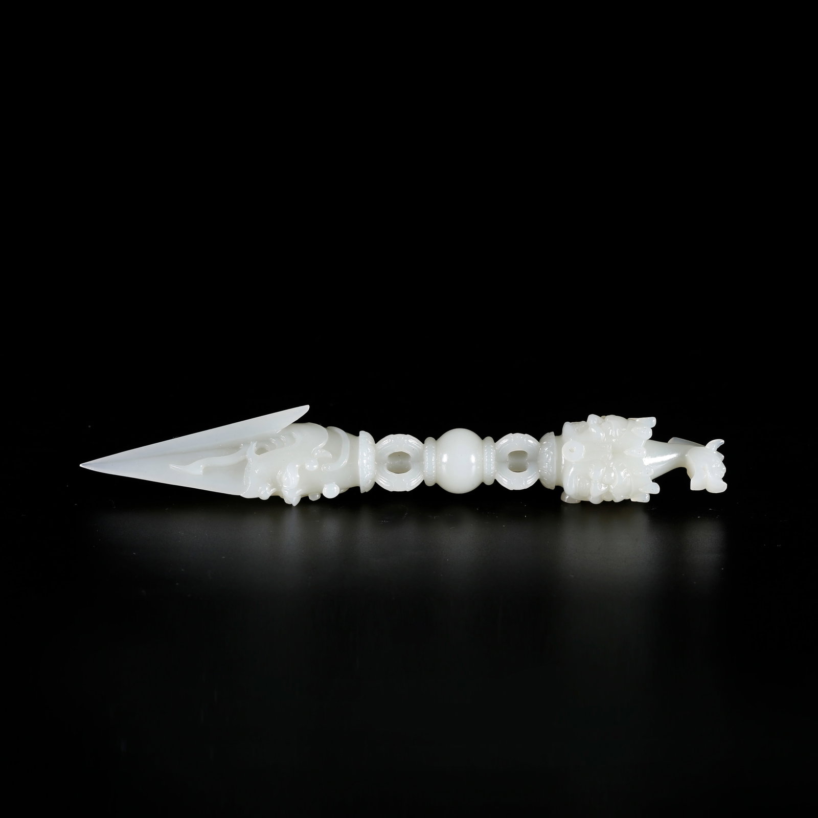 A HETIAN JADE RITUAL IMPLEMENT: Hetian Jade Ritual Implement