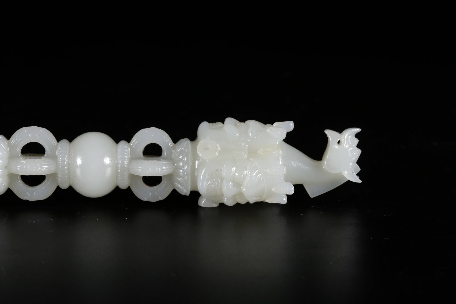 A HETIAN JADE RITUAL IMPLEMENT - 5