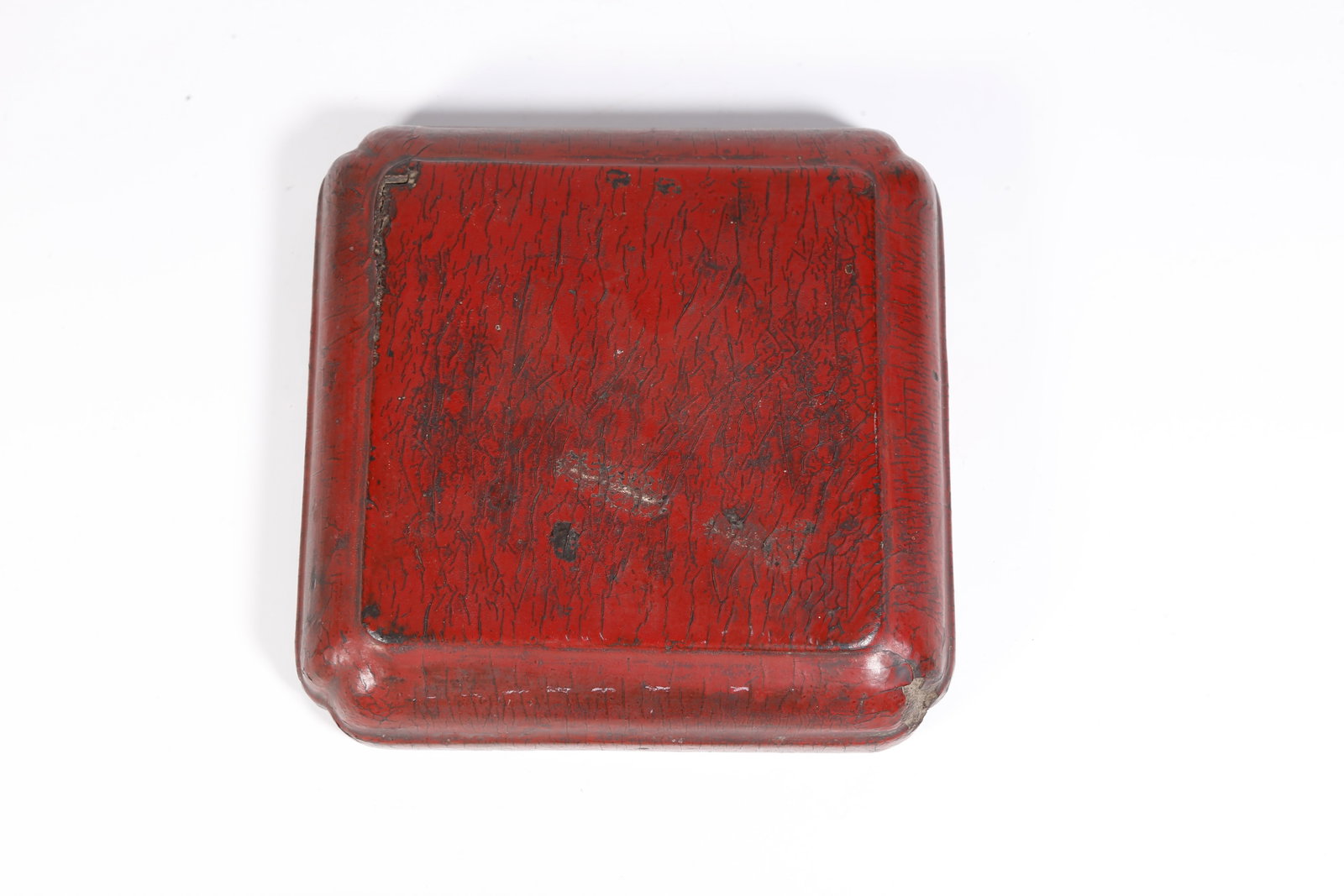 A CARVED LACQUER BOX - 8
