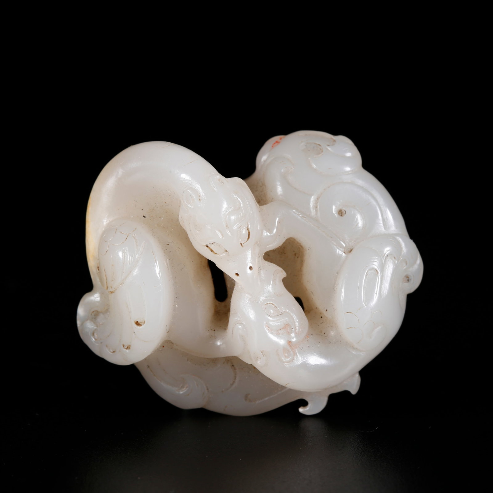 A HETIAN JADE PHOENIX ORNAMENT: Hetian Jade Phoenix Ornament