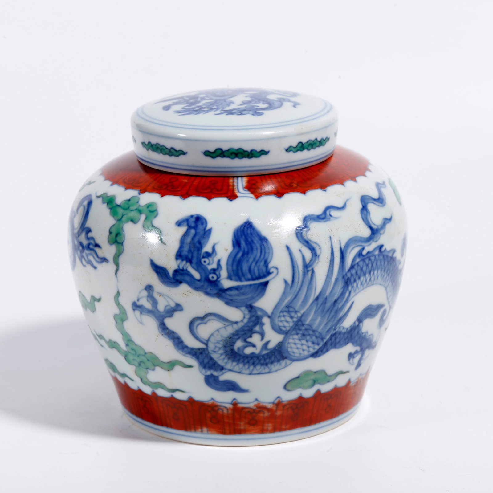 A BLUE AND WHITE LIDDED DRAGON JAR (1 of 10)