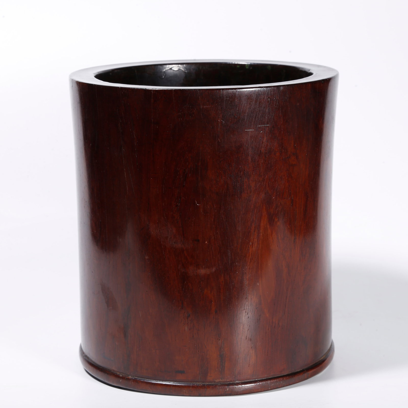 A HUALI WOOD BRUSH POT: Huali Wood Brush Pot
