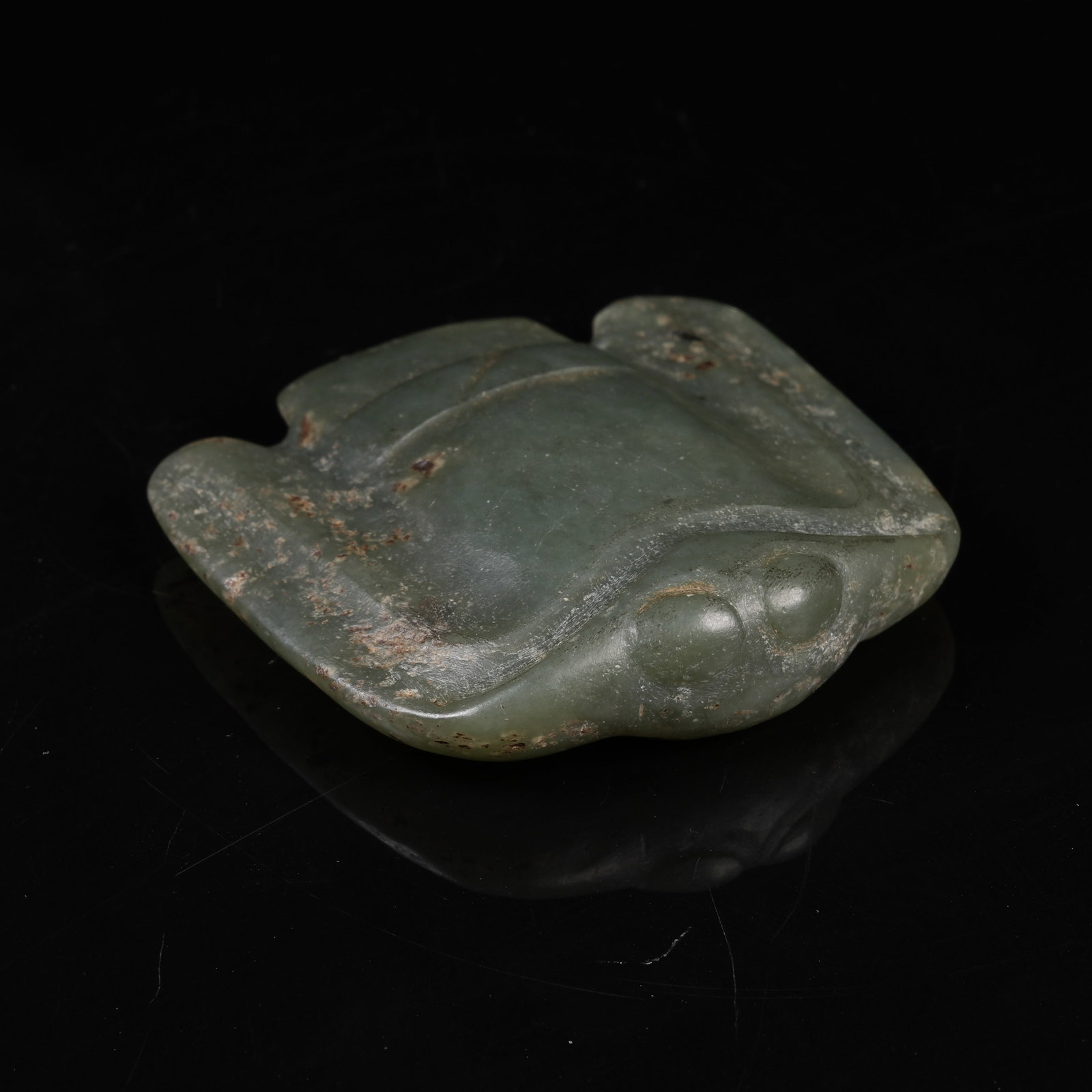 A ARCHAIC JADE OWL PENDANT: Archaic Jade Owl Pendant