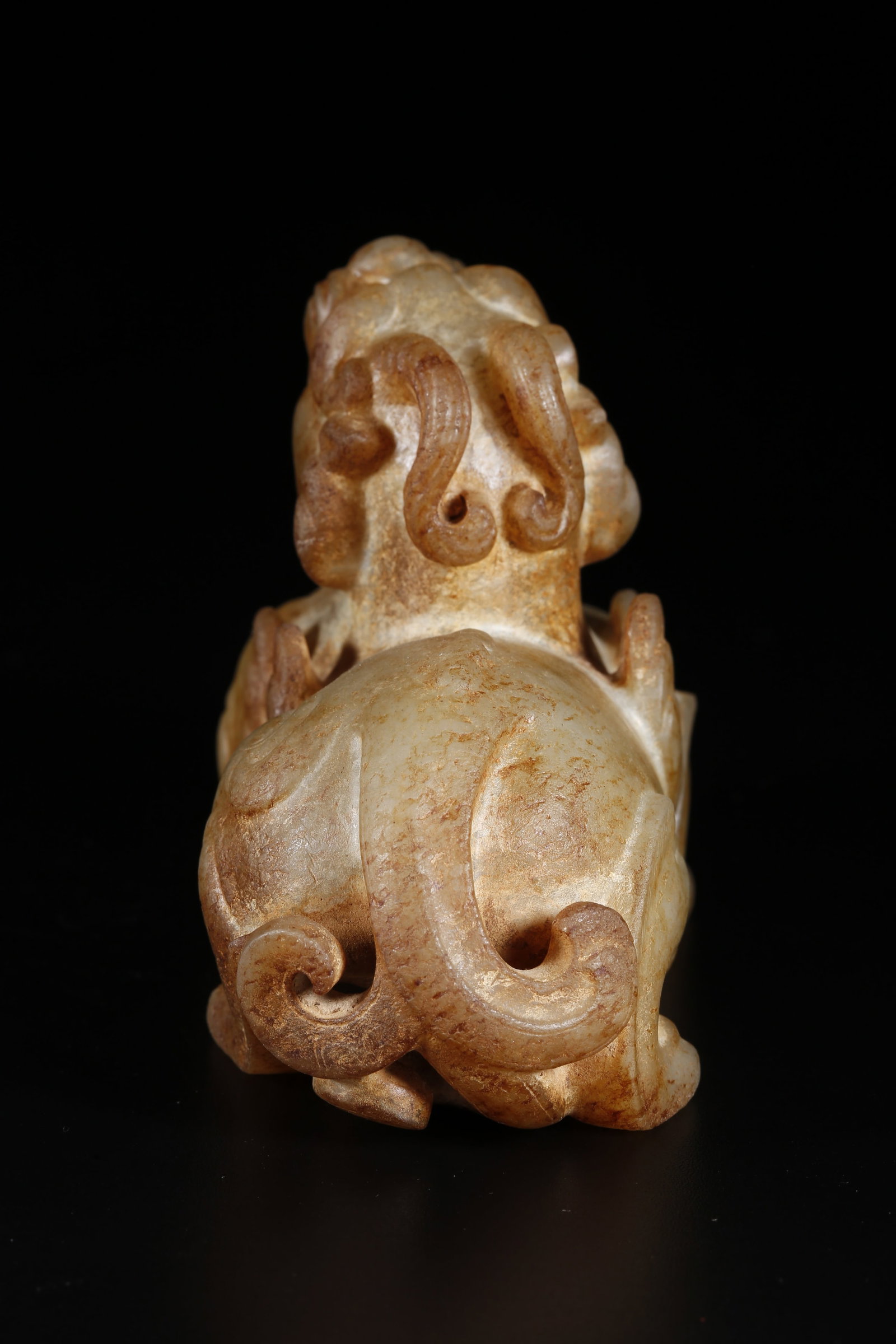 A HETIAN JADE PIG DRAGON - 4
