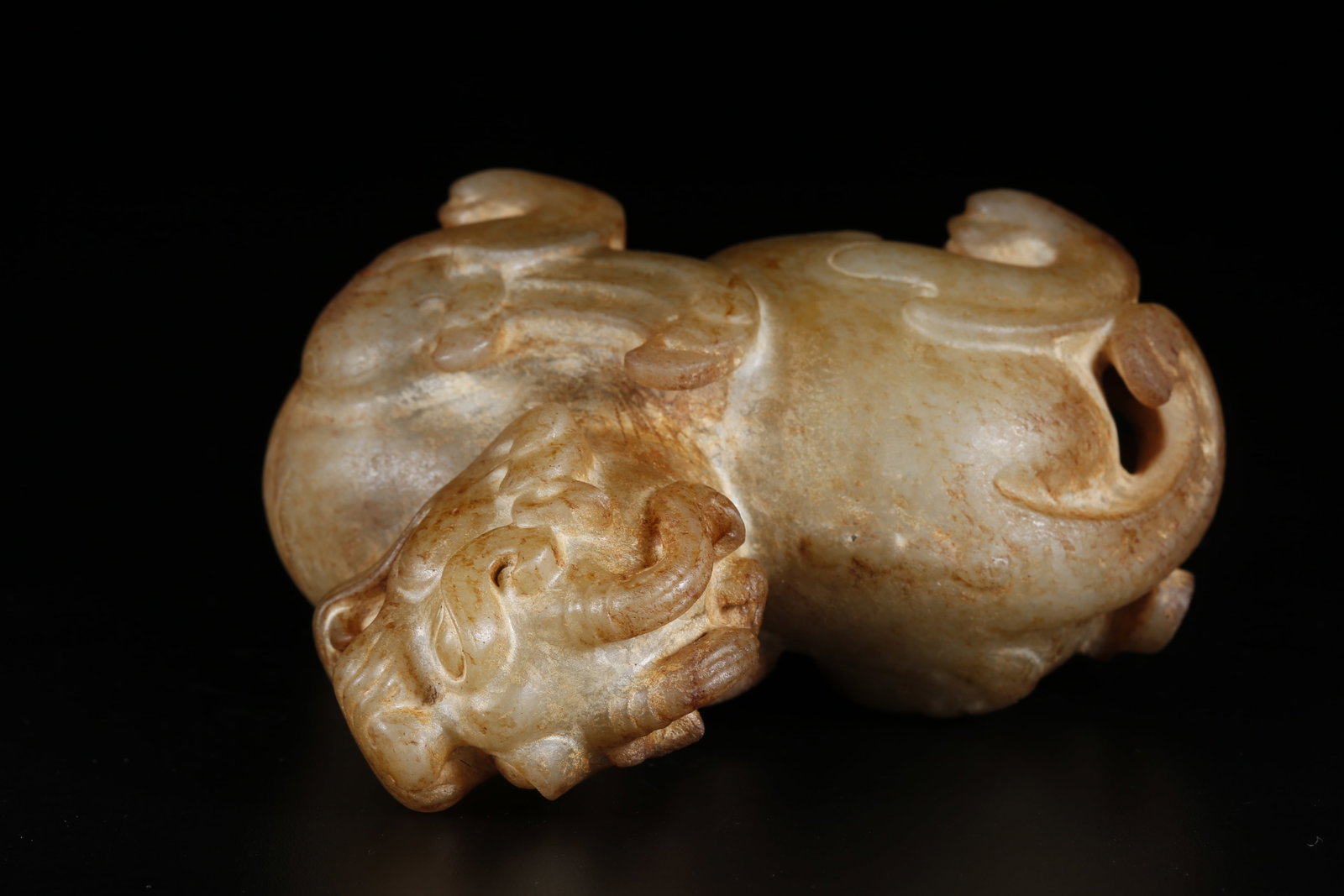A HETIAN JADE PIG DRAGON - 9