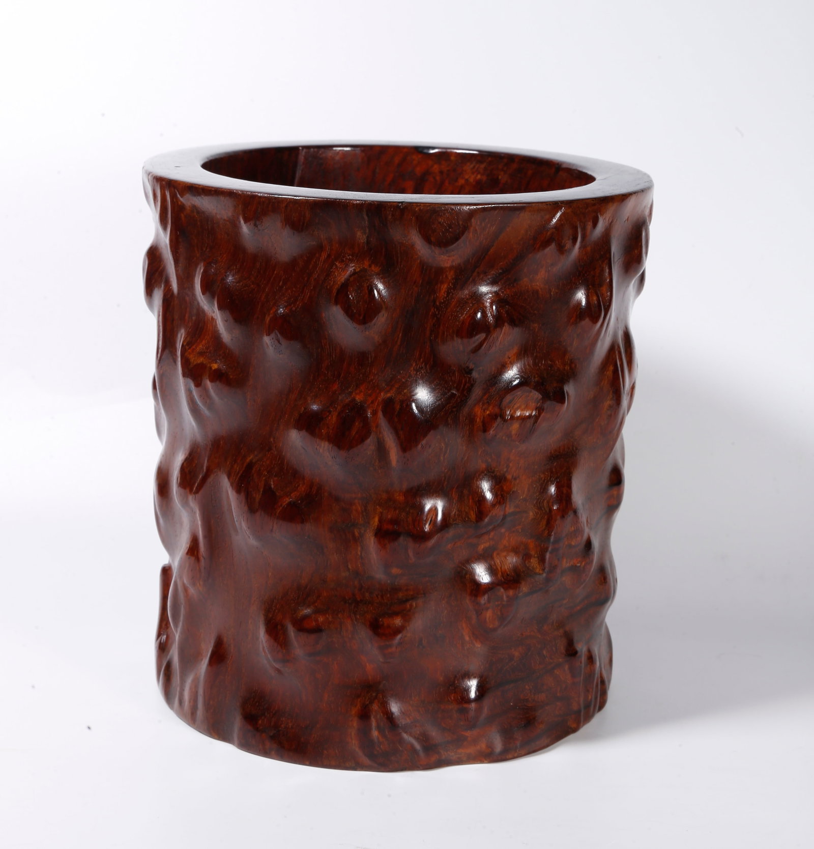 A HUALI WOOD BURL-SHAPED BRUSH POT: Huali Wood Burl-shaped Brush Pot