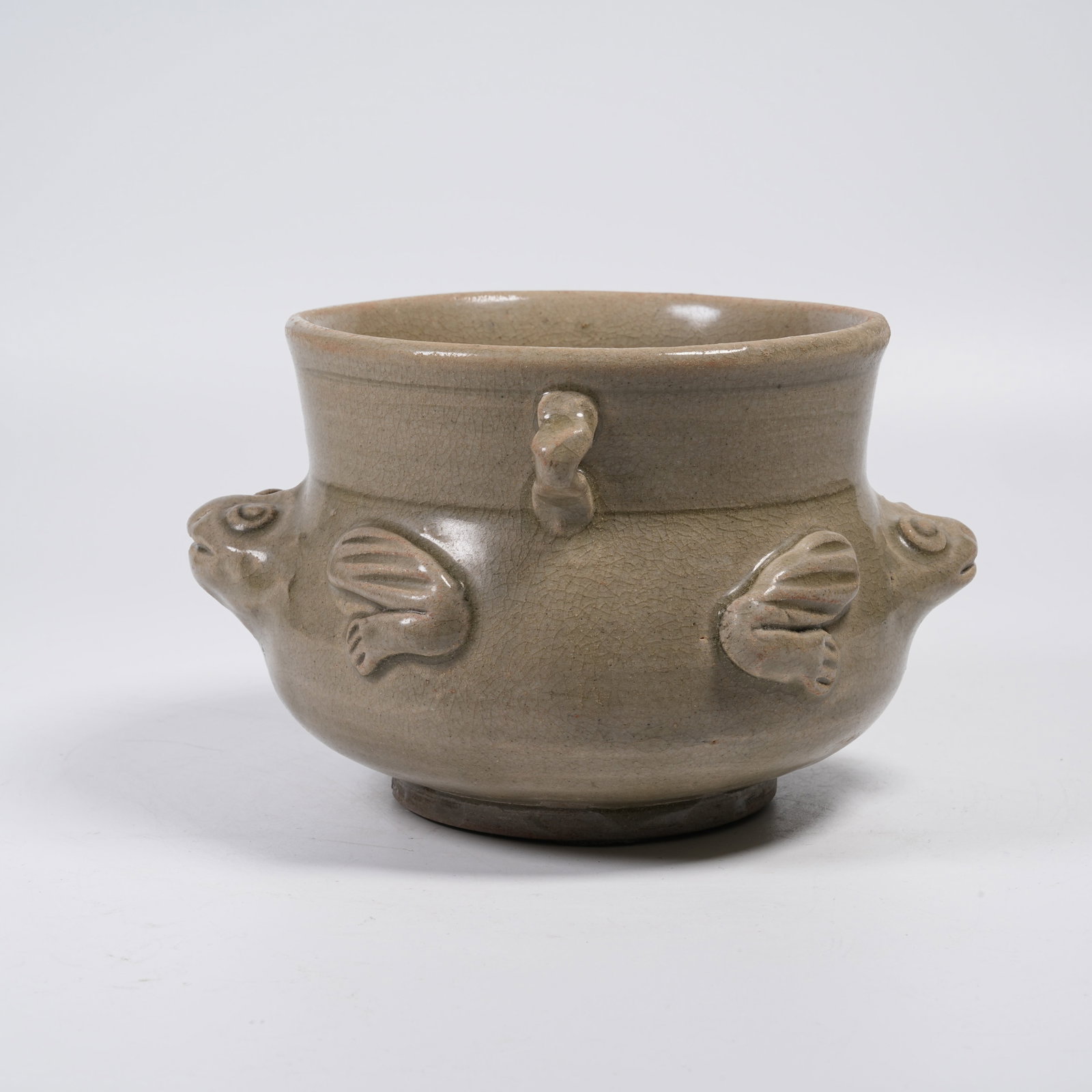 A YUEYAO TWO-FROG TWO-LOOP ZUN VESSEL: Yueyao Two-frog Two-loop Zun Vessel