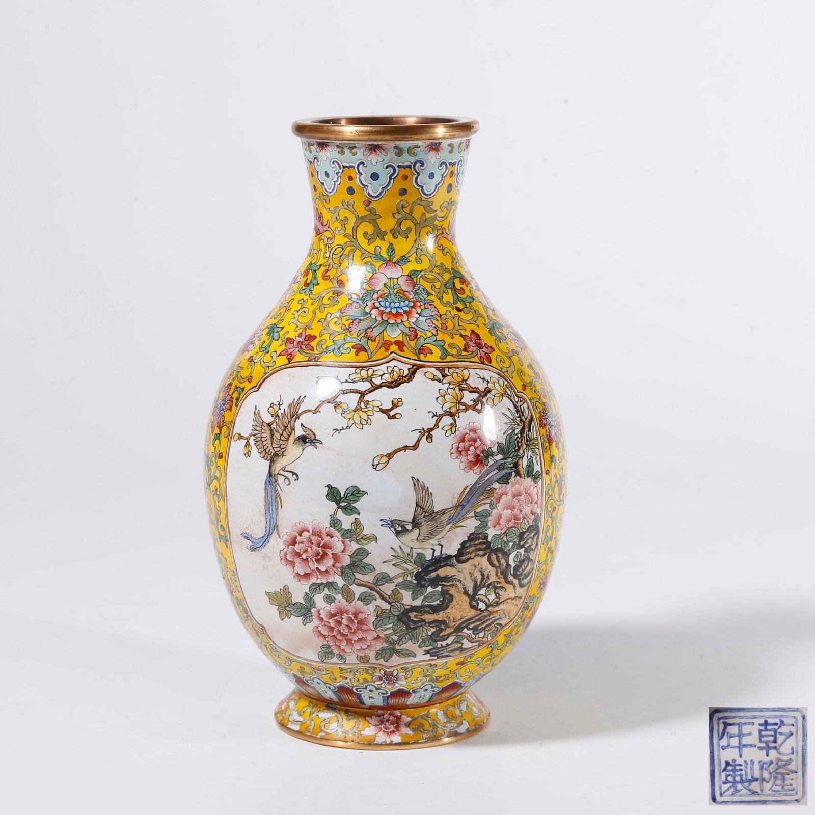 A CLOISONNE DECORATIVE VASE WITH FLOWER AND BIRD PATTERN: Cloisonne Decorative Vase with Flower and Bird Pattern