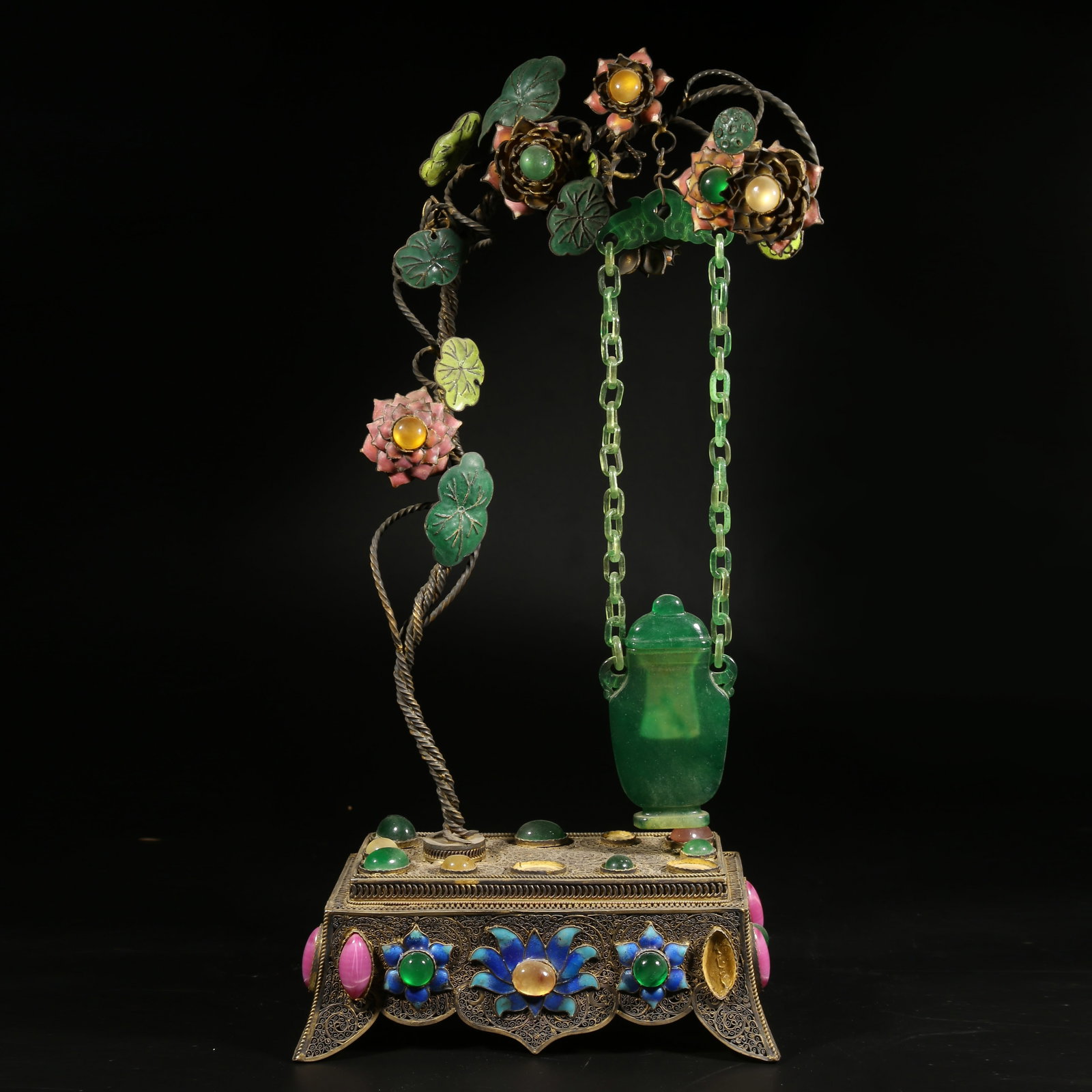A GILT SILVER FILIGREE ENAMELLED ORNAMENT INLAID WITH GEMSTONES AND JADEITE: Gilt Silver Filigree Enamelled Ornament Inlaid with Gemstones and Jadeite