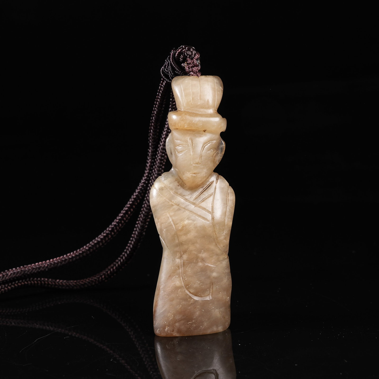A ARCHAIC JADE FIGURINE PENDANT: Archaic Jade Figurine Pendant