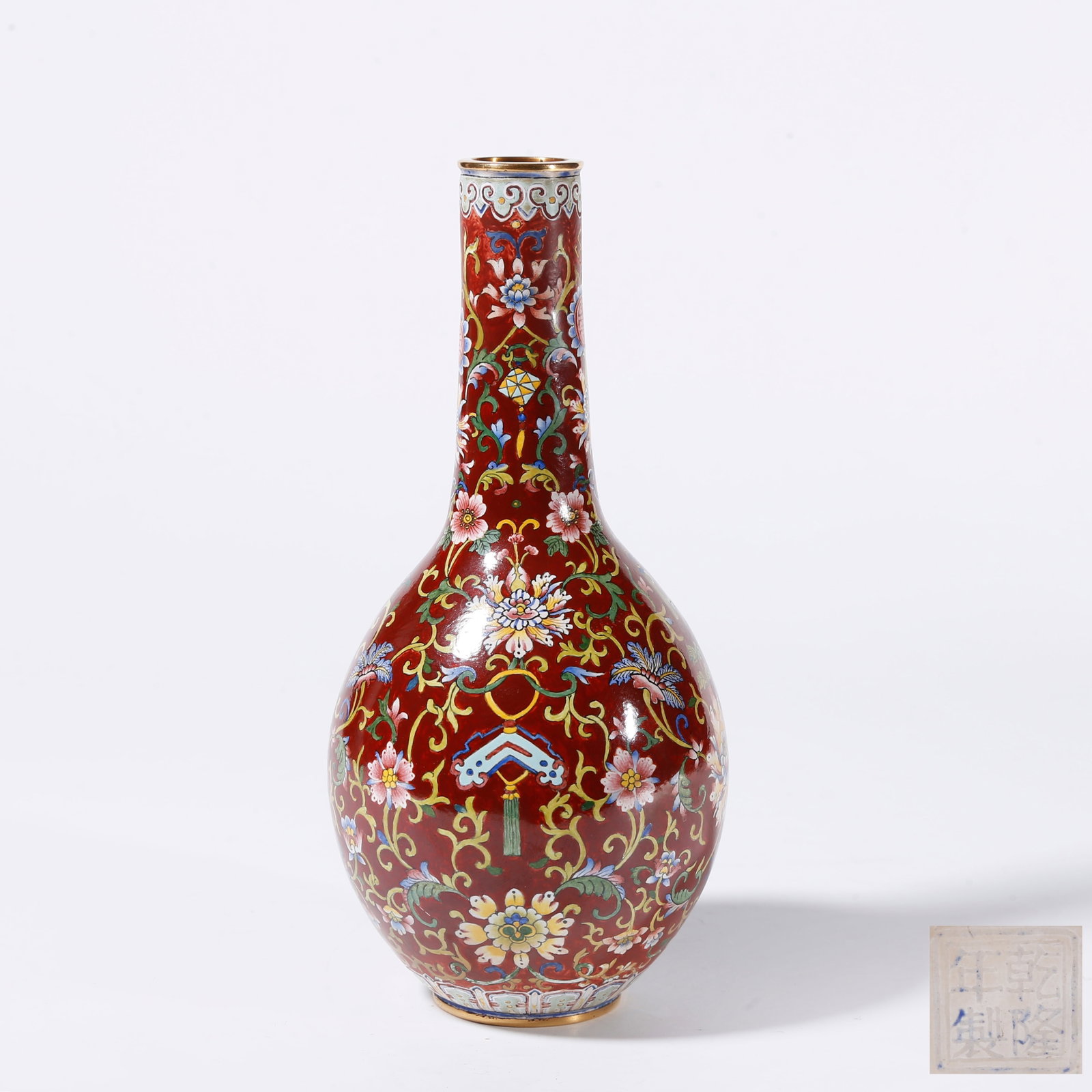 A CLOISONNE GALLBLADDER VASE WITH INTERLOCKING FLORAL PATTERN (1 of 9)